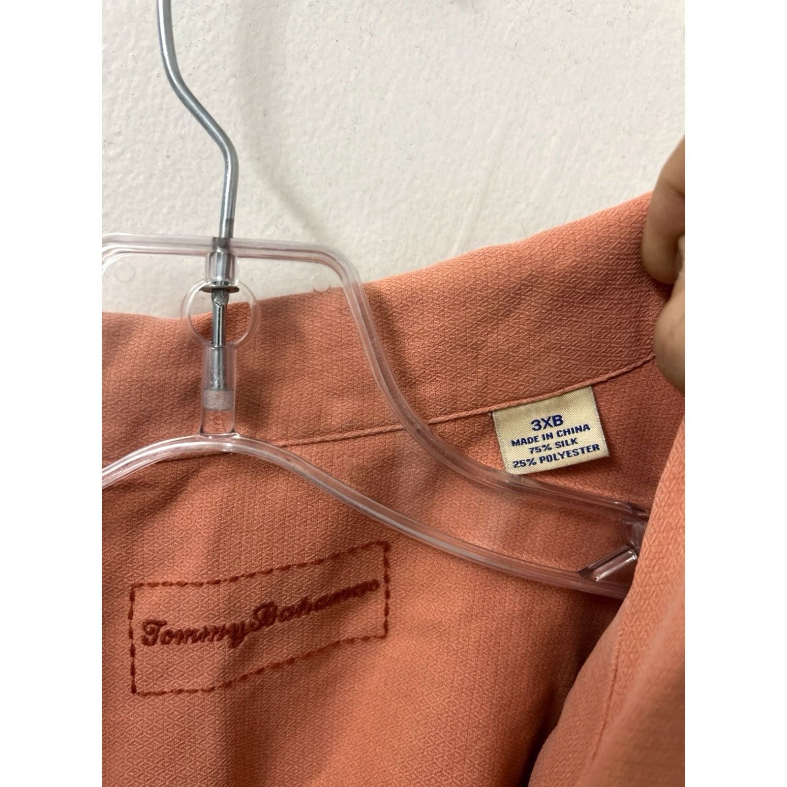 Tommy Bahama VINTAGE? No. Original title does not indicate vintage. Size US XXL / EU 58 / 5 - 6 Thumbnail