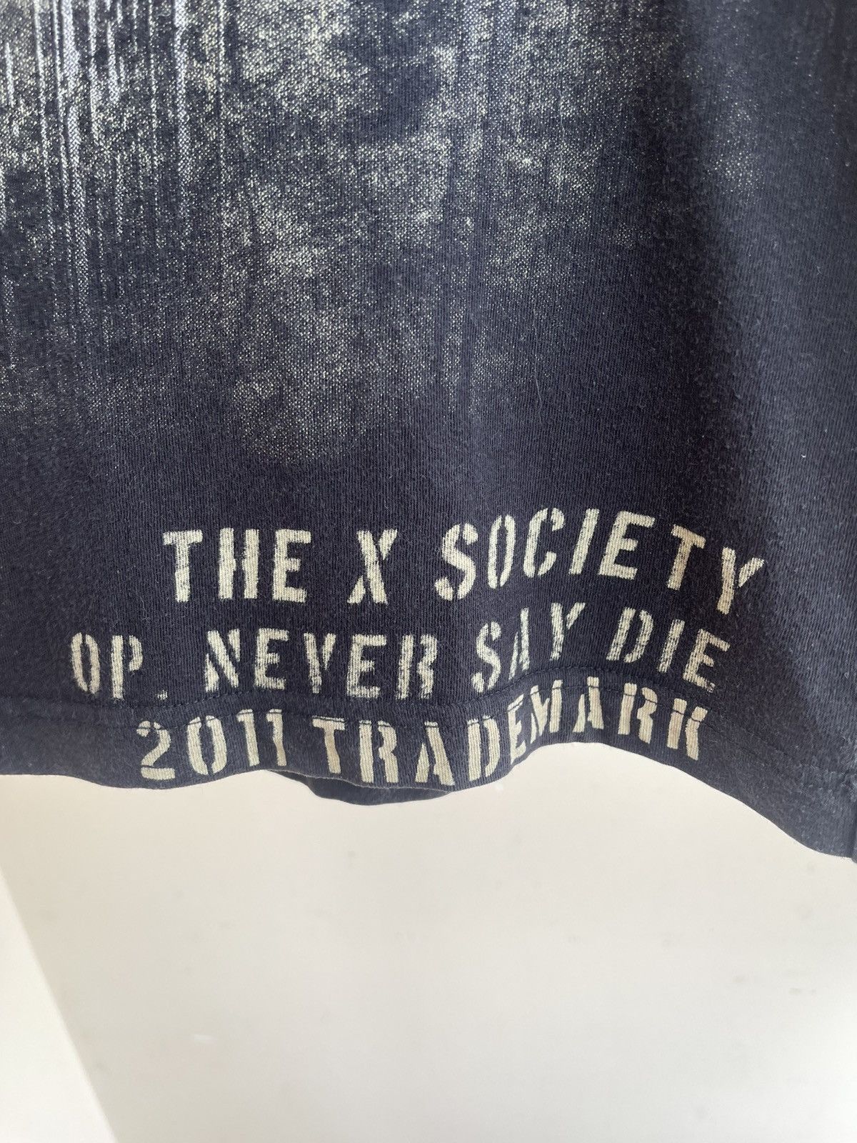Vintage Xzavier Cross Cyber Style All Overprint T-Shirt 2000s 2010s Size US M / EU 48-50 / 2 - 7 Thumbnail