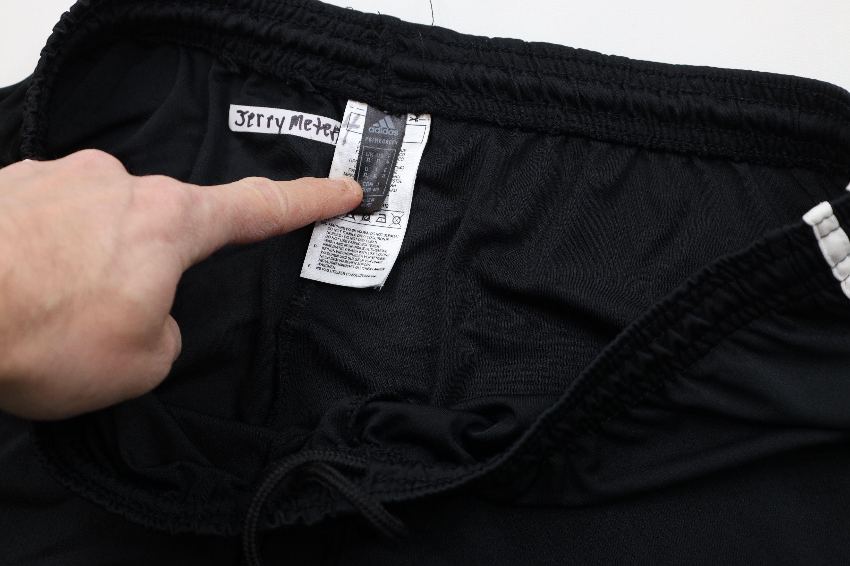 Adidas Vintage Y2K Adidas Running Jogging Soccer Shorts Black Size US 36 / EU 52 - 6 Thumbnail