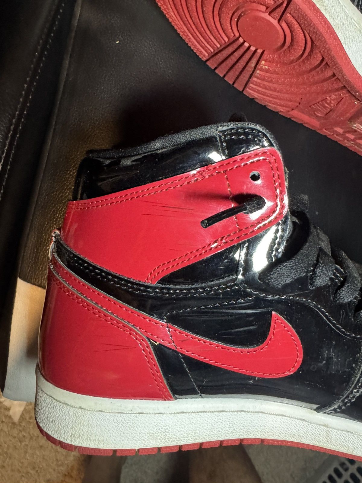 Jordan Brand Air Jordan 1 Retro OG patent bred Size US 9.5 / EU 42-43 - 5 Thumbnail
