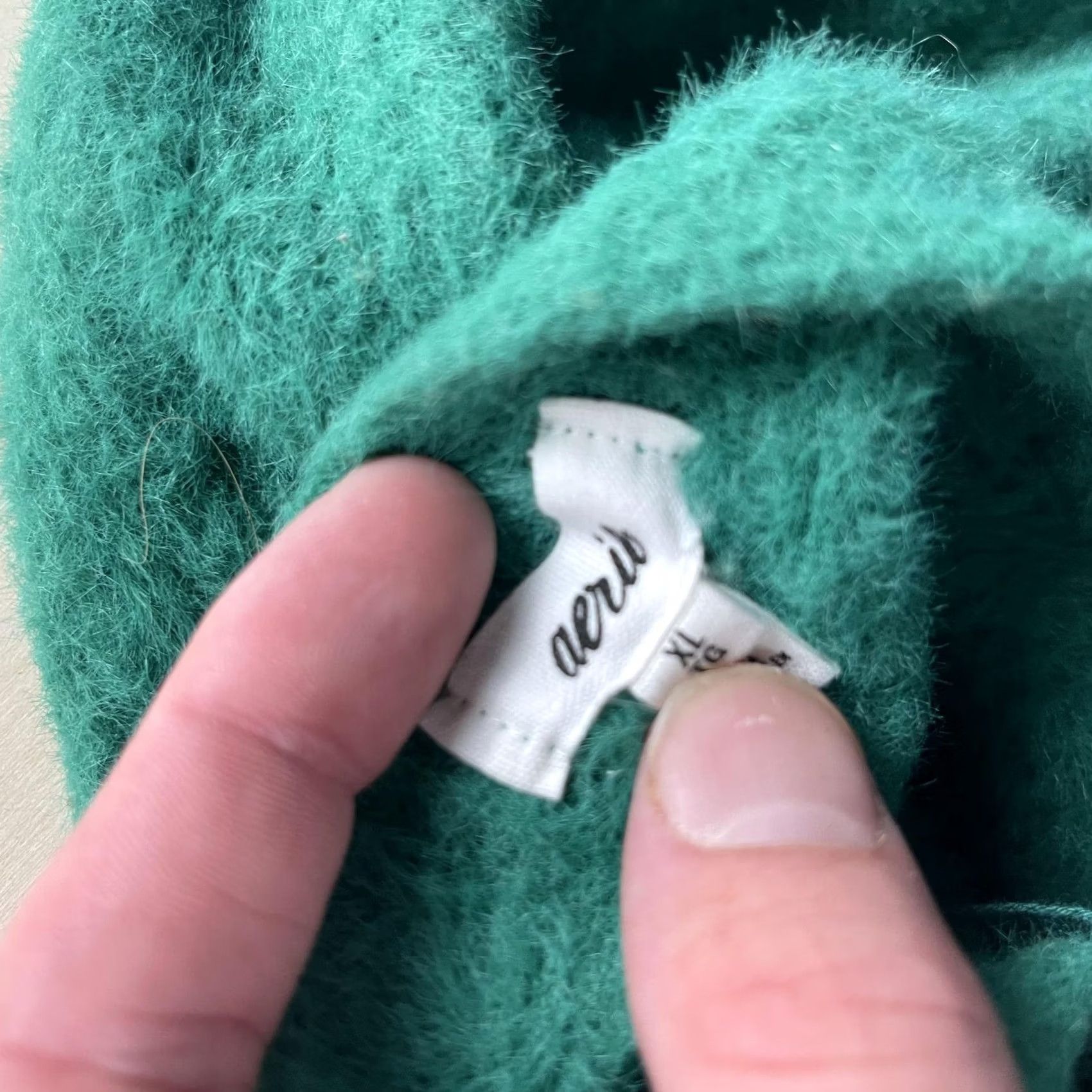 Vintage Aerie Sweater Womens XL Green Fuzzy Knit V Neck Twist Front Cropped Pullover Size XL / US 12-14 / IT 48-50 - 2 Thumbnail