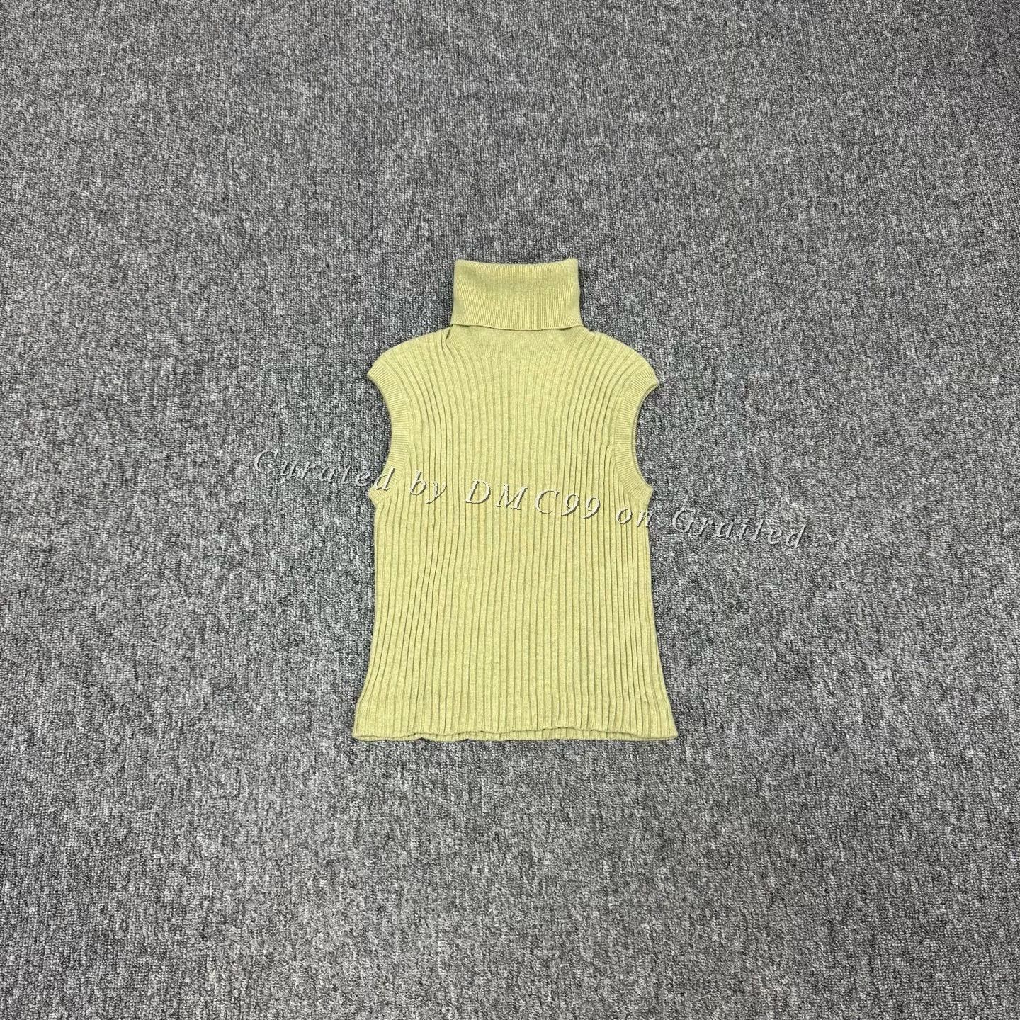 Chanel Chanel Ribbed Turtleneck Sleeveless Knit Top Size M / US 6-8 / IT 42-44 - 1 Thumbnail