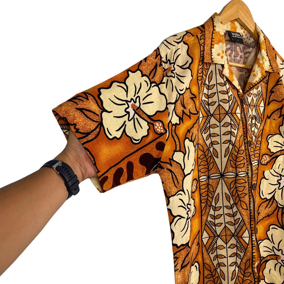 Fiji Vintage Kai-Veikau Tiki Kawaii Button Shirt Size US S / EU 44-46 / 1 - 6 Thumbnail