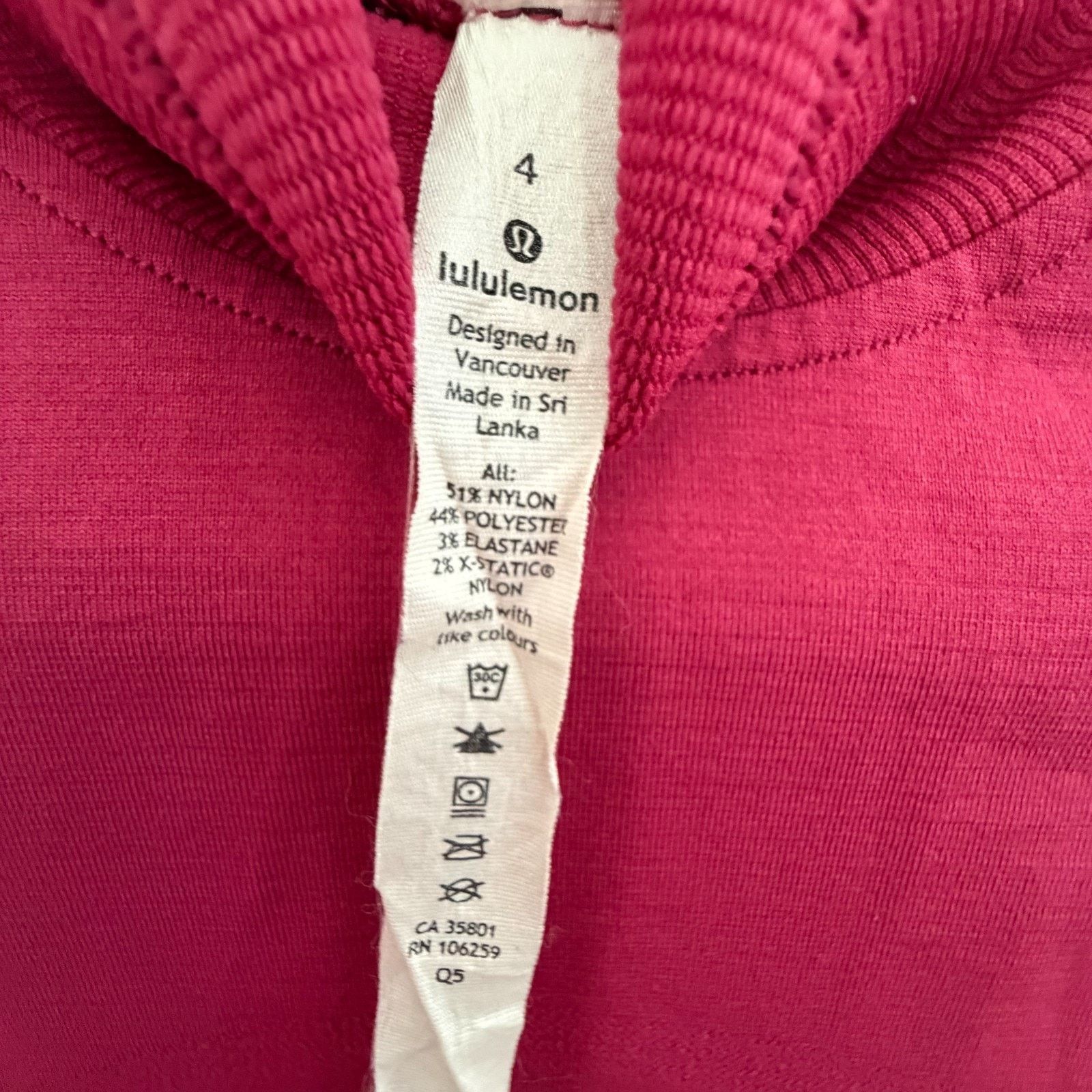 Lululemon Lululemon Swiftly Tech Turtleneck 2.0 Pink Running Shirt 4 Size S / US 4 / IT 40 - 5 Thumbnail