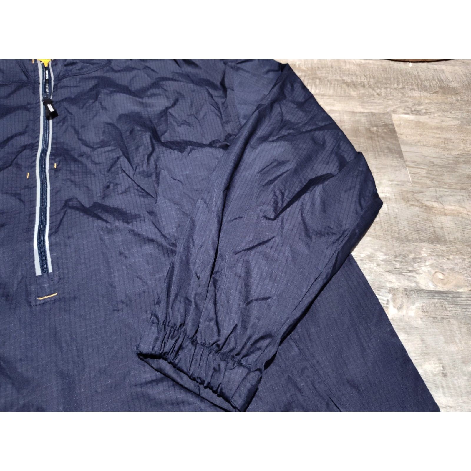 Starter VINTAGE Starter Windbreaker Jacket Mens Large Navy Blue 1/2 Zip Hooded Breathable Lightweight Logo Zipper Embroidered Size US L / EU 52-54 / 3 - 2 Thumbnail