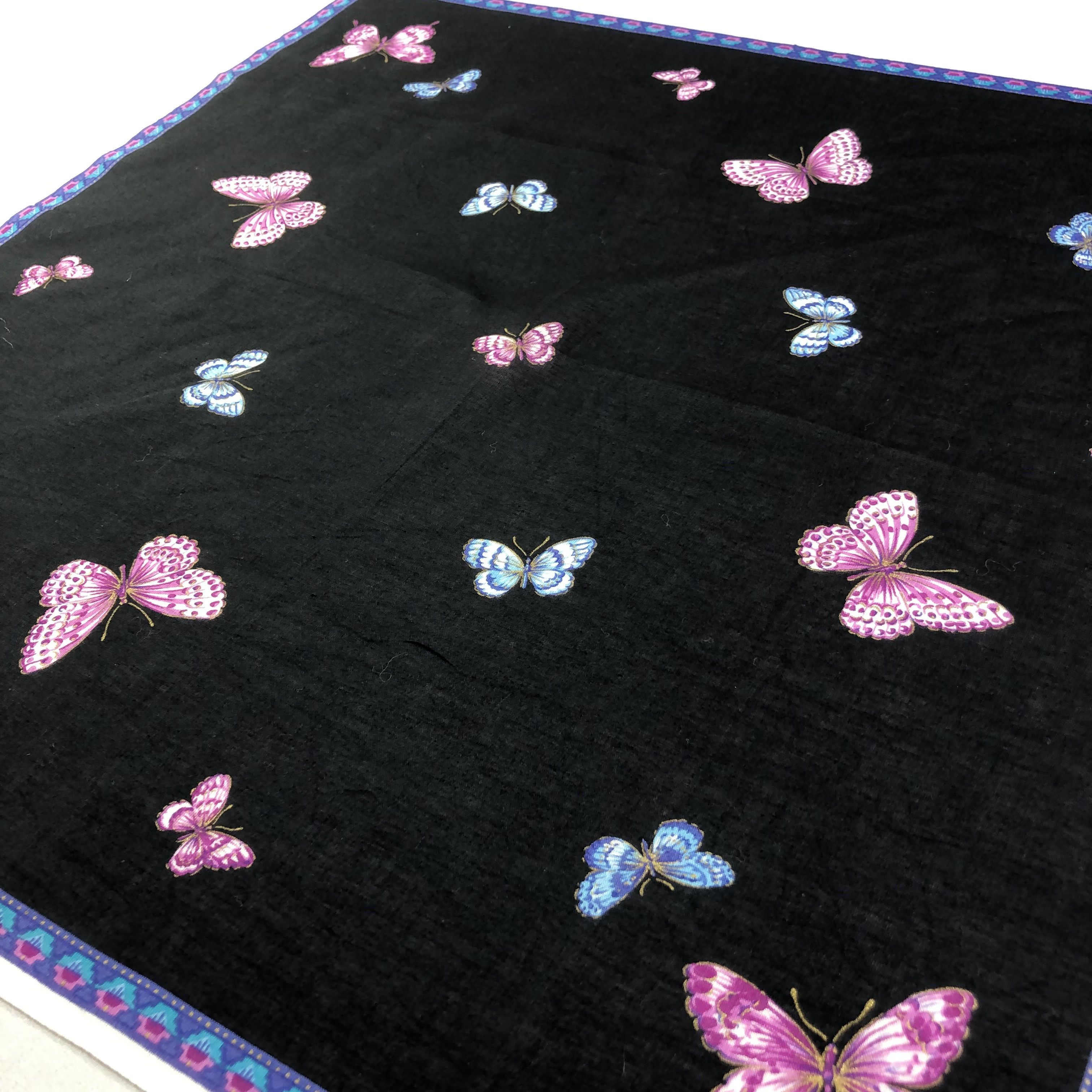 Hanae Mori × Vintage Hanae Mori Handkerchief Neckerchief Bandana H1646 Size ONE SIZE - 3 Thumbnail