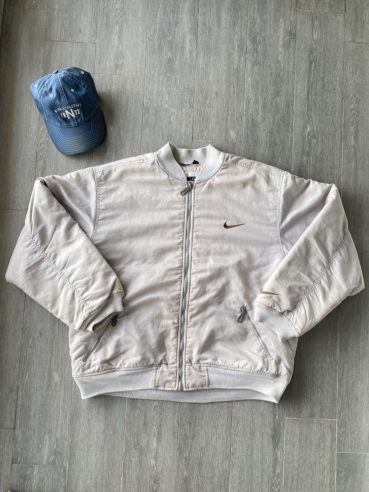 Nike × Vintage Vintage 90’s Grey Nike Big Swoosh Bomber Jacket Size US L / EU 52-54 / 3 - 3 Thumbnail
