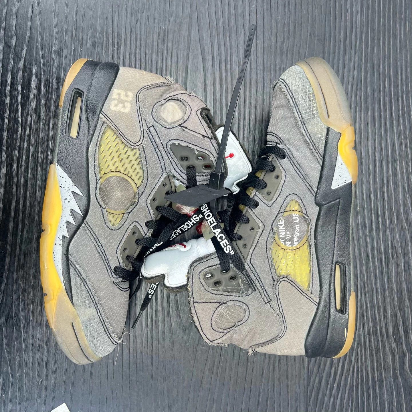 Nike Off-White Air Jordan 5 'Black Wing' Size 40 Size US 7 / EU 40 - 3 Thumbnail
