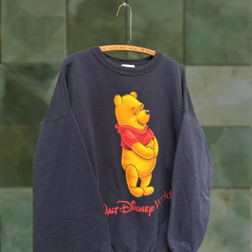 Disney VINTAGE Disney Winnie The Pooh Sweatshirt Blue 2XL Men 90s Pullover Size 2XL Size US XXL / EU 58 / 5 - 1 Thumbnail