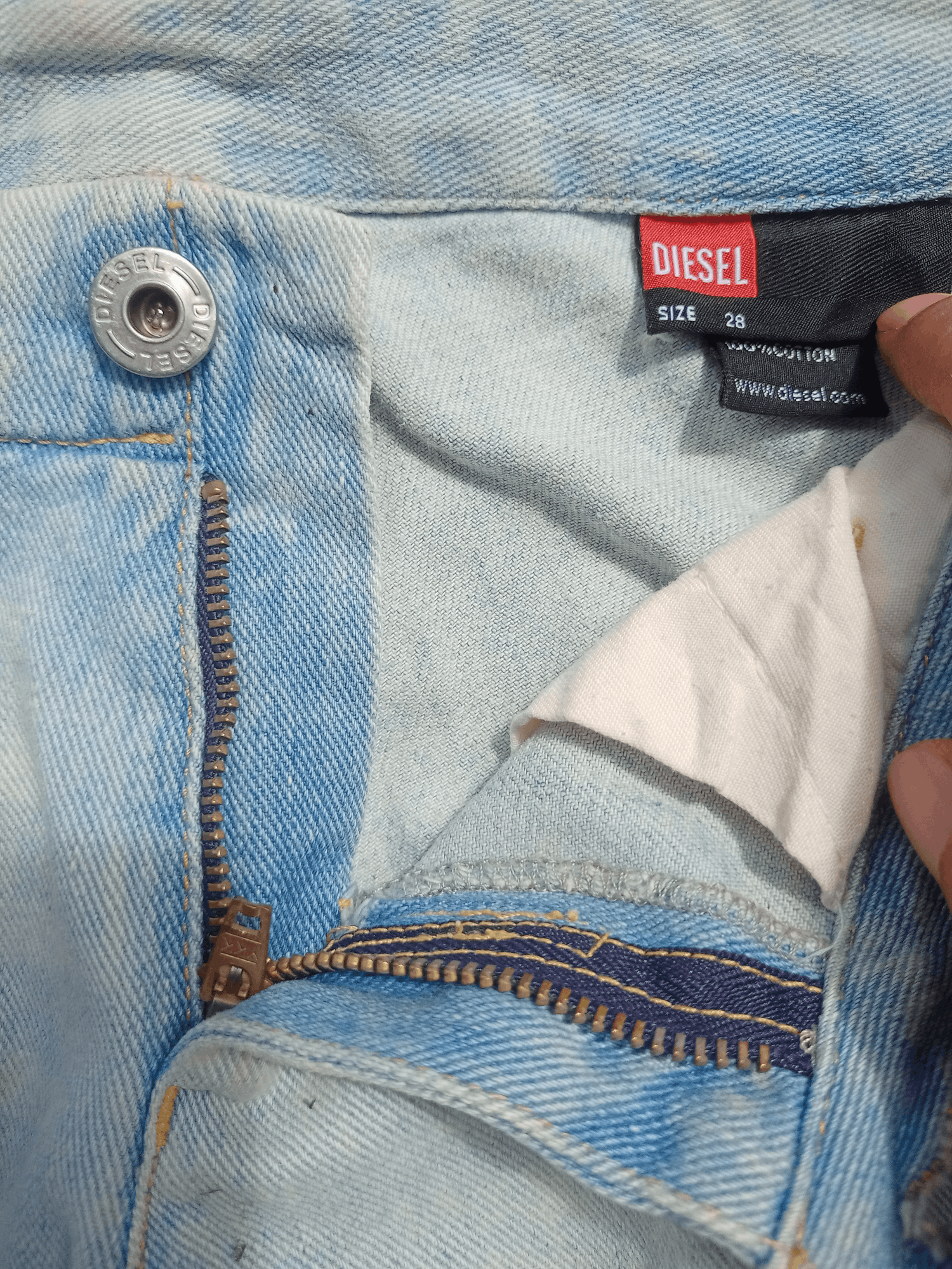 Diesel Vintage Diesel Light Wash Bell Bottom Flare Jeans 30x33 Size US 30 / EU 46 - 3 Thumbnail
