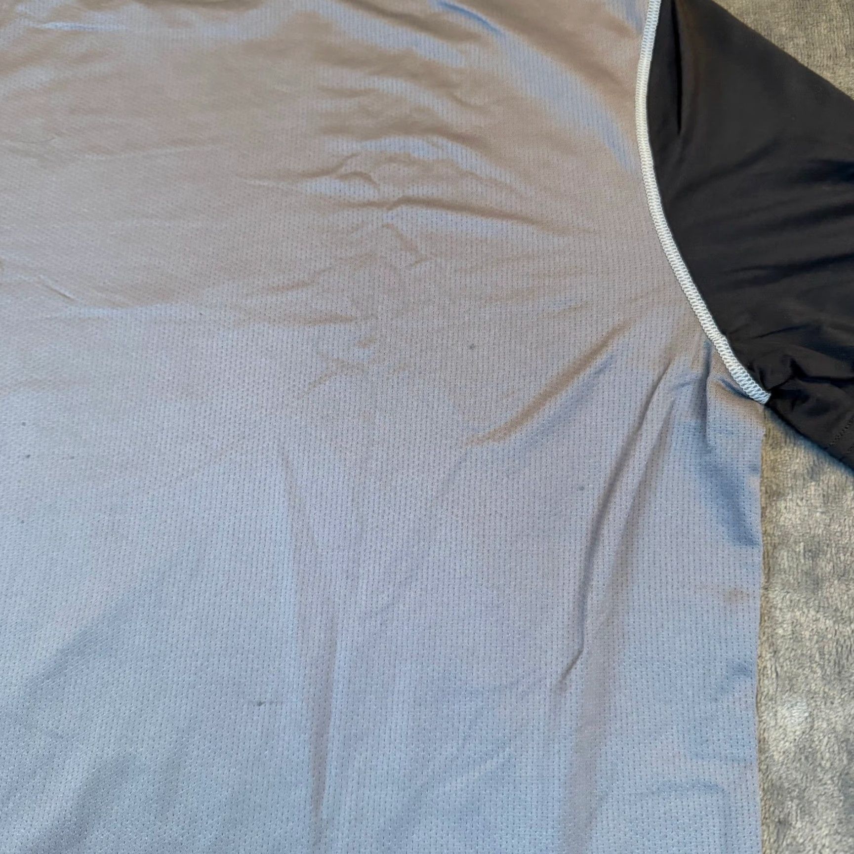 Under Armour Under Armour Hawkeyes T Shirt Mens Medium Black Gray Fitted HeatGear Short Sleeve Athletic Crew Neck Logo Moisture Wicking Size US M / EU 48-50 / 2 - 6 Thumbnail