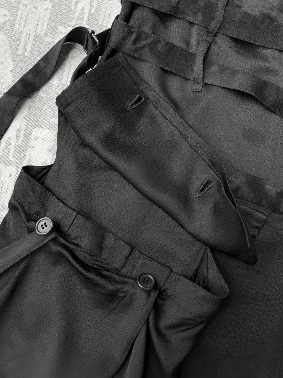 Ann Demeulemeester Ann Demeulemeester SS04 Cargo Pocket Straps Mini Skirt Size 27" / US 4 / IT 40 - 4 Thumbnail