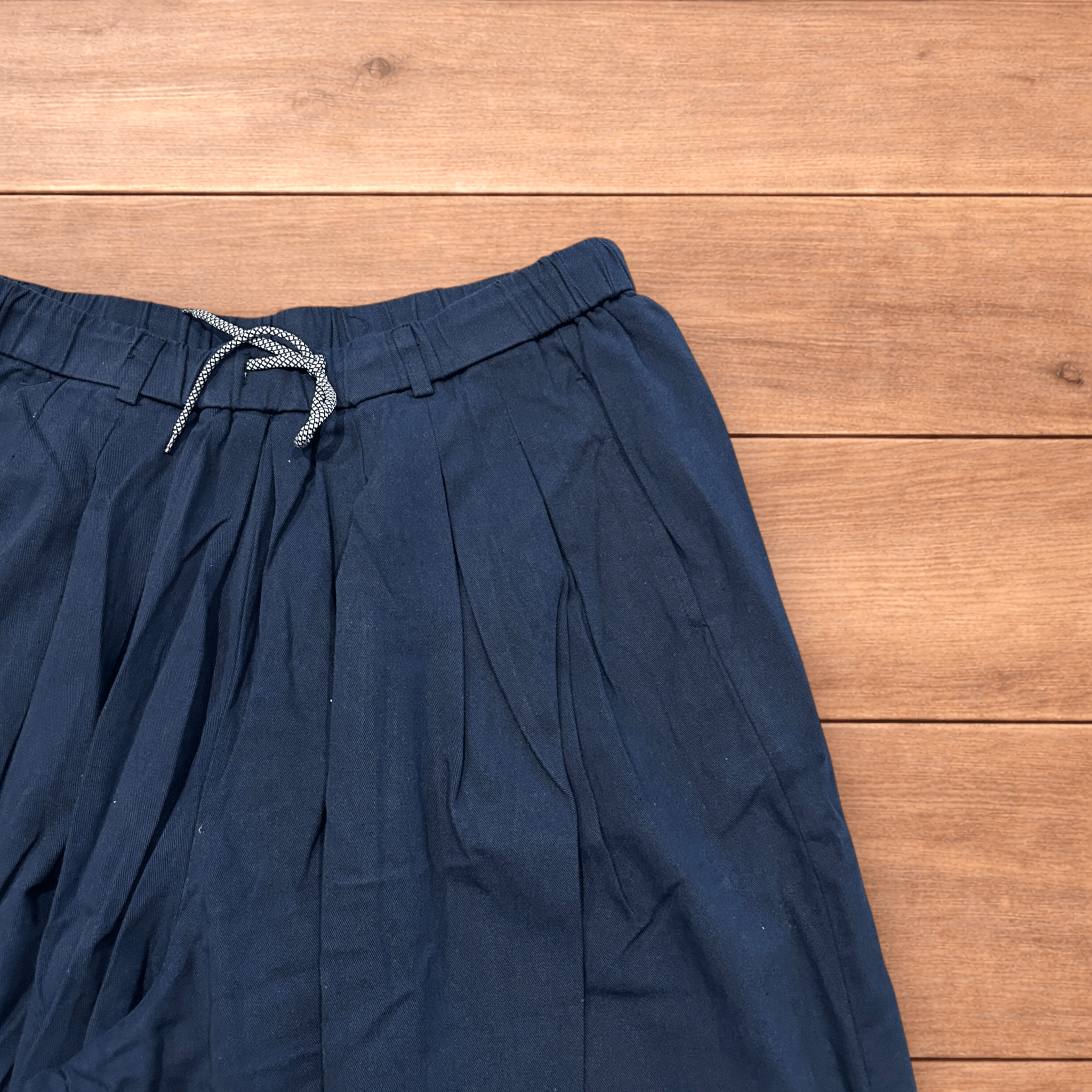 Japanese Brand Super baggy wide leg parachute trousers in dark blue wash. Size US 34 / EU 50 - 3 Thumbnail
