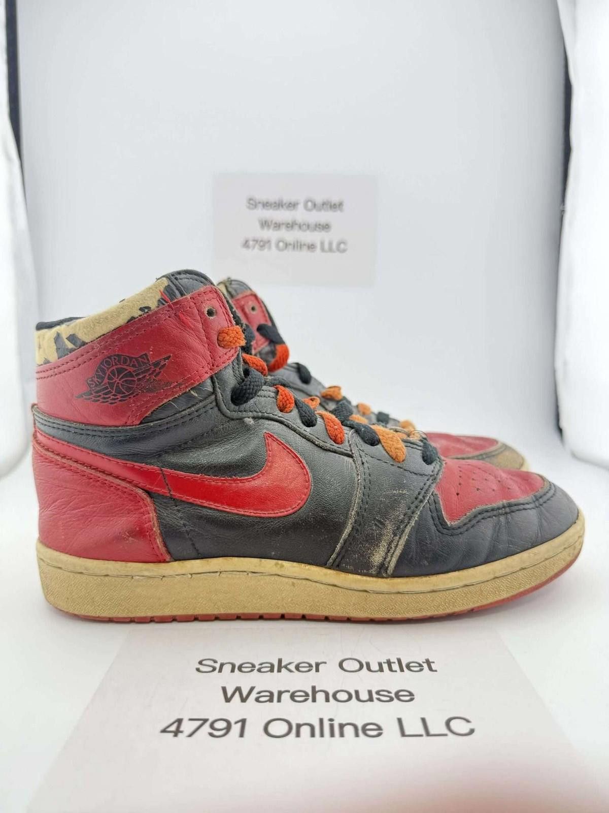 Nike ORIGINAL Nike Air Jordan 1985 Bred Sneakers US 6 Used No Box Size US 6 / EU 39 - 3 Thumbnail