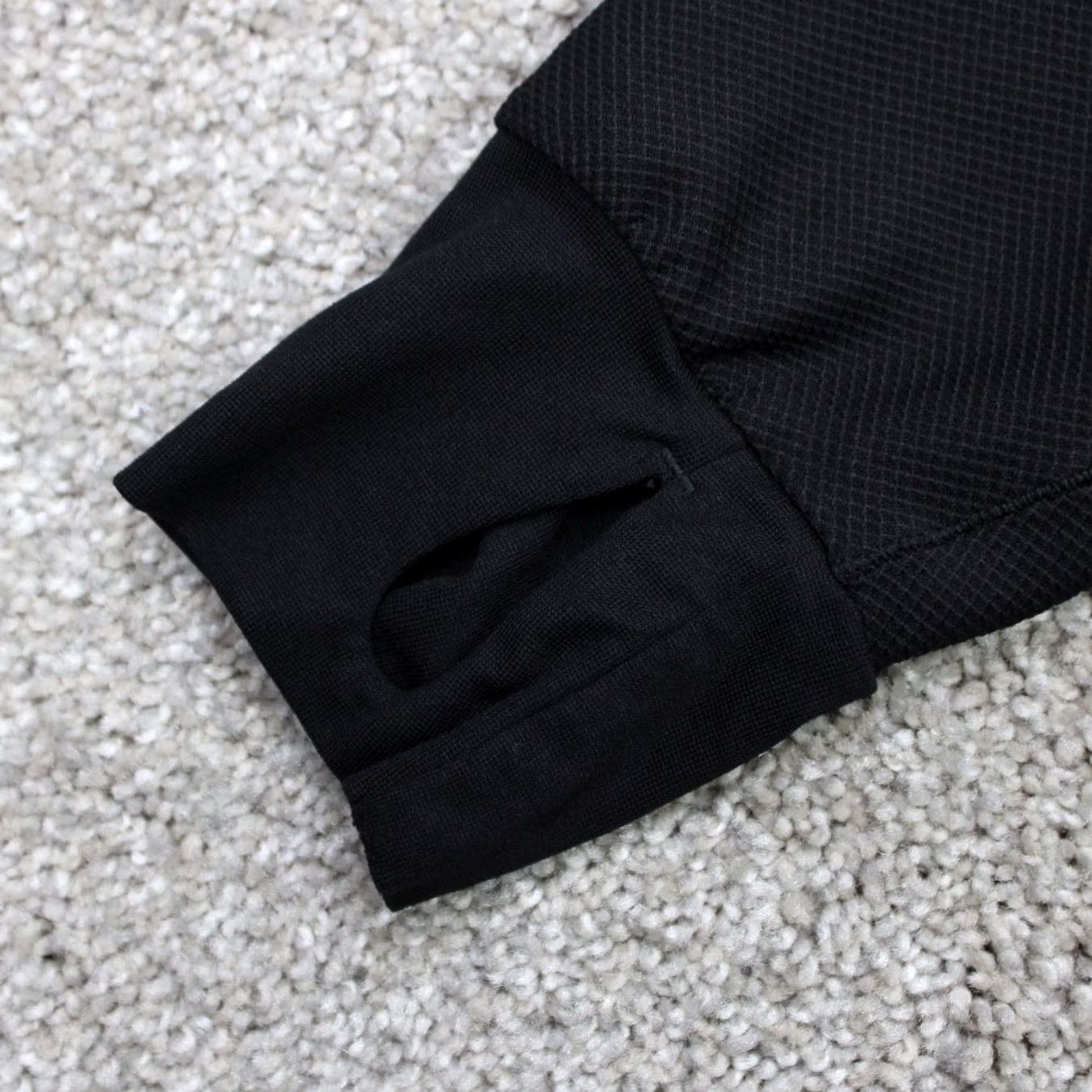 Vintage Duluth Mens Medium Black Buck Naked Performance Base Layer L/S Shirt Hustler Athletic M Size US M / EU 48-50 / 2 - 7 Thumbnail