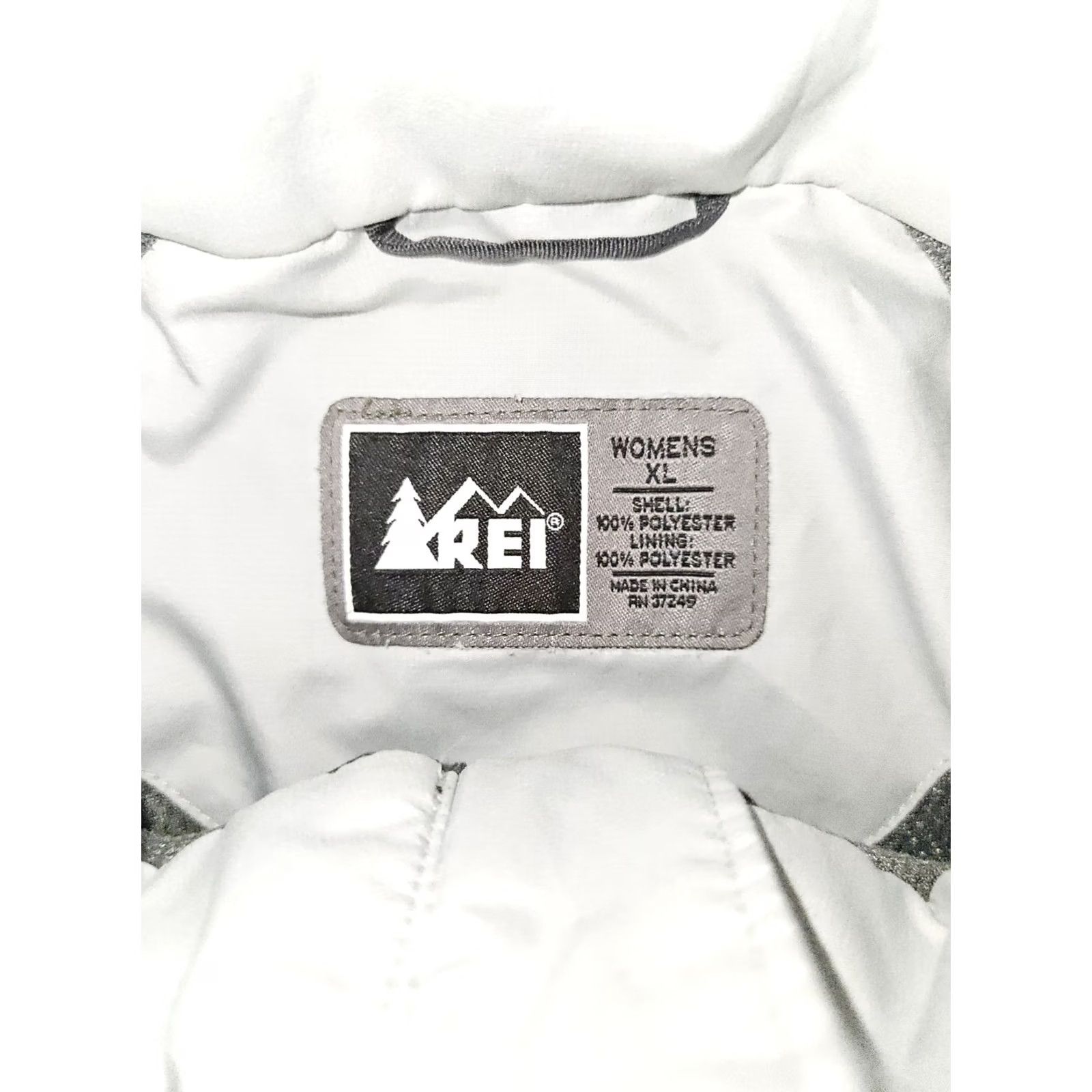 Vintage REI Full Zip Rain Jacket Women's XL Black Hooded Zip Pockets Hiking Size XL / US 12-14 / IT 48-50 - 2 Thumbnail