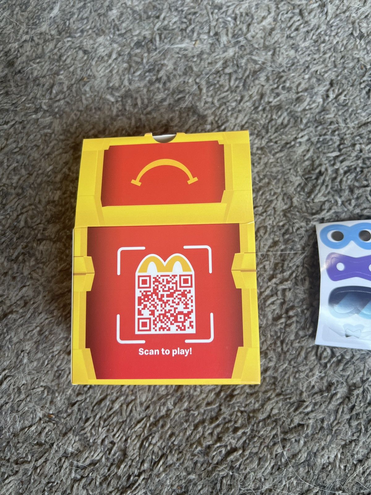 Hypebeast 2024 McDonald’s Pet Simulator Mystery Pet + Corgi Size ONE SIZE - 6 Thumbnail