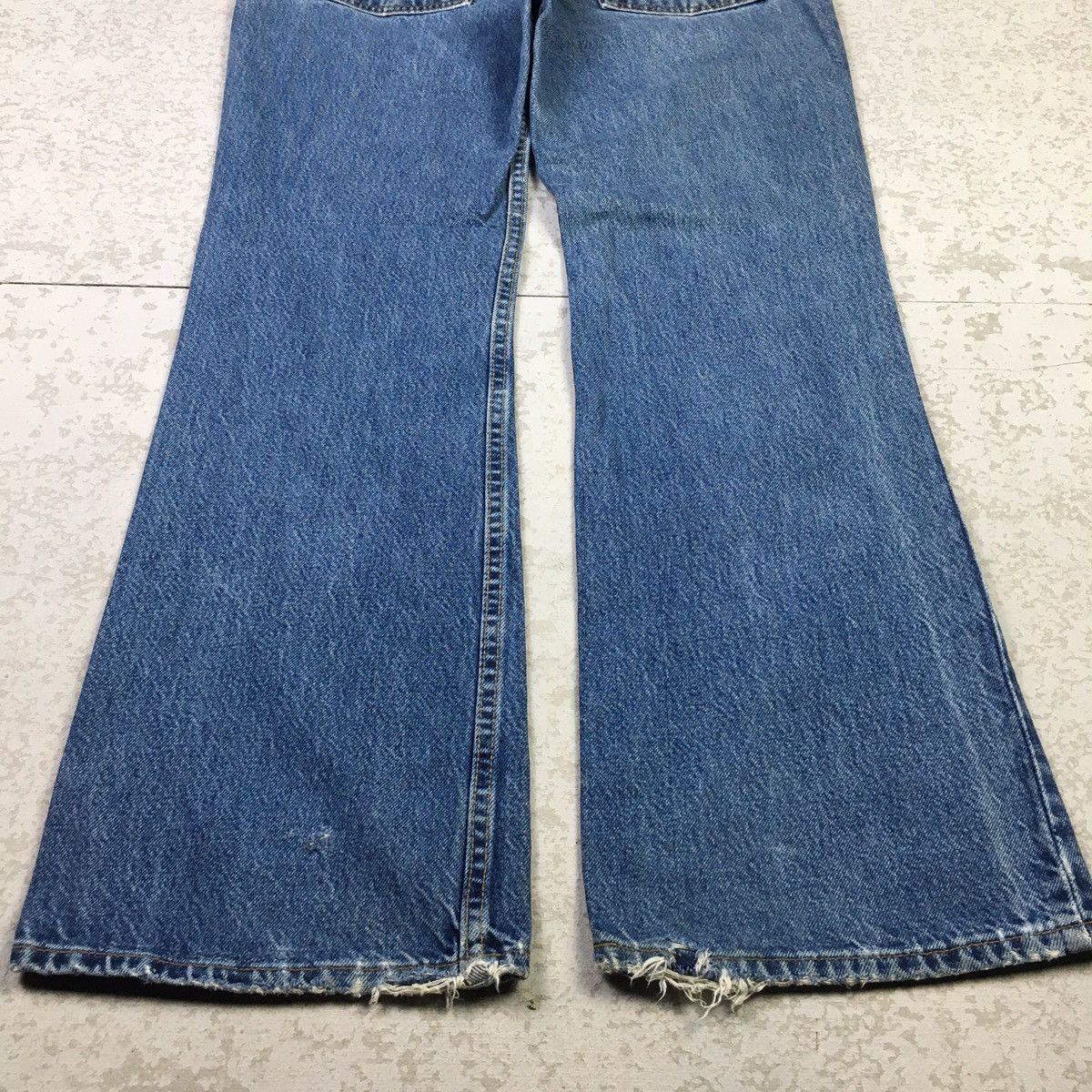 Levi's × Levi's Vintage Clothing × Vintage Flare💥Vintage 90s Levis 519 Low Rise Jeans Size US 30 / EU 46 - 4 Thumbnail