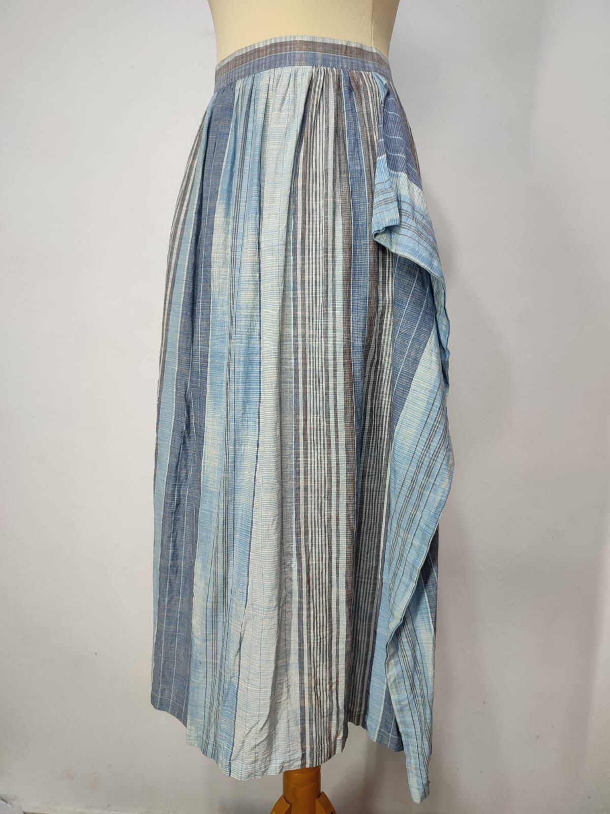 Issey Miyake Vtg🔥 Issey Miyake Multicolour Wings Maxi Skirt Size 27" / US 4 / IT 40 - 3 Thumbnail