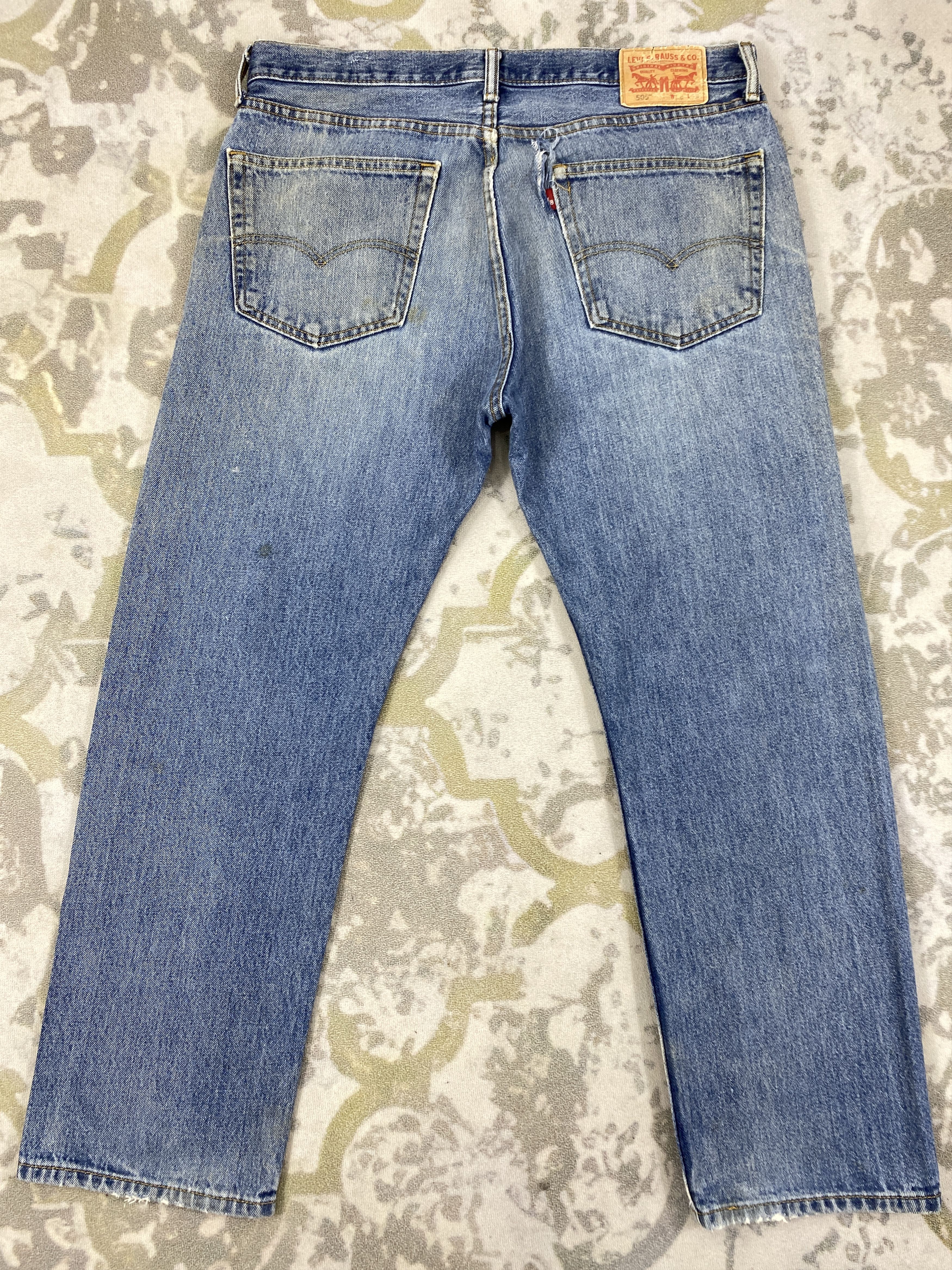 Levi's Distressed Blue Vintage Levi's 505 Jeans 36x29 Denim JN1764 Size US 36 / EU 52 - 2 Thumbnail