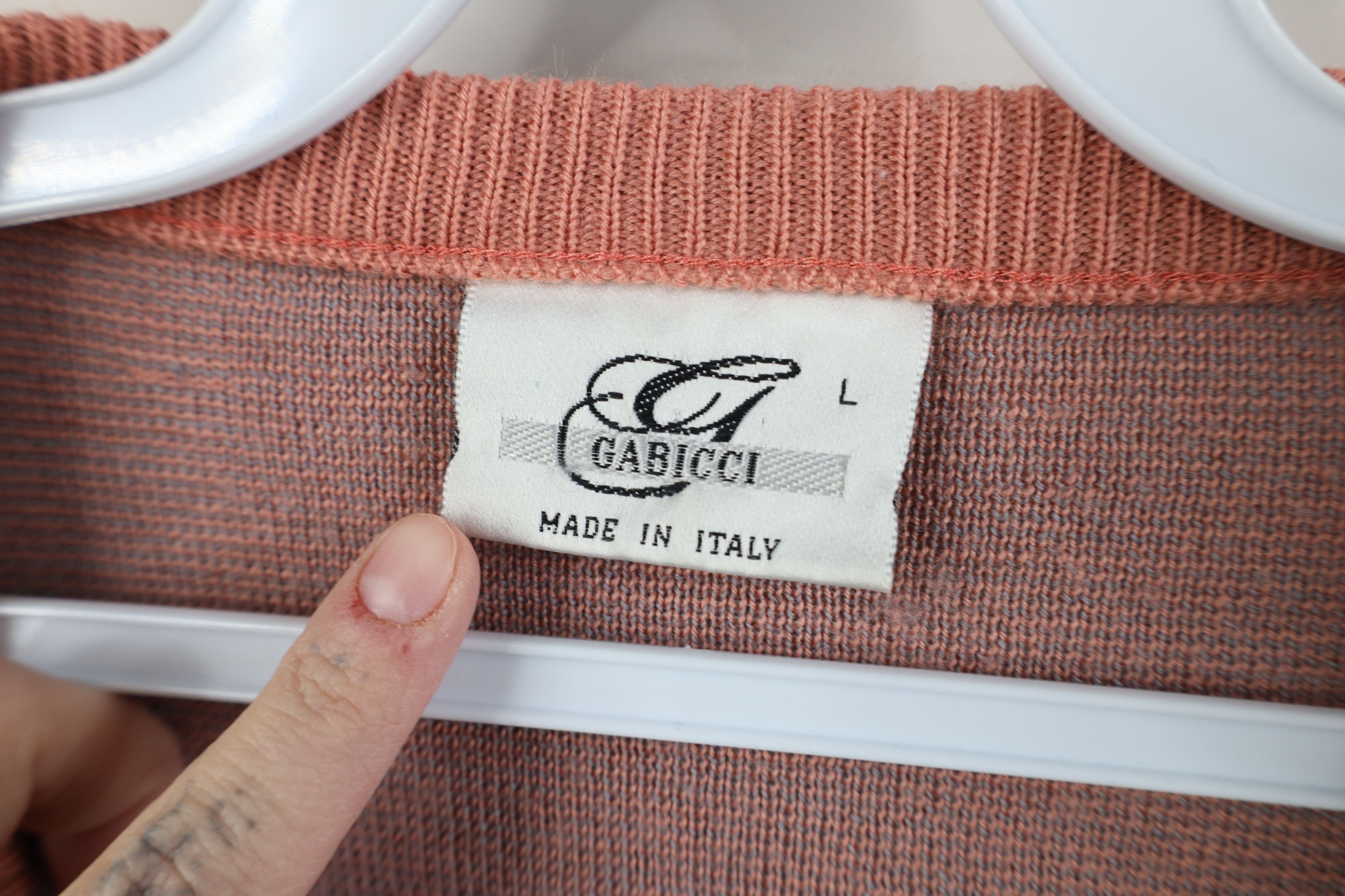 Vintage Vintage 90s Streetwear Wool Blend Knit V-Neck Sweater Pink Size US L / EU 52-54 / 3 - 9 Thumbnail