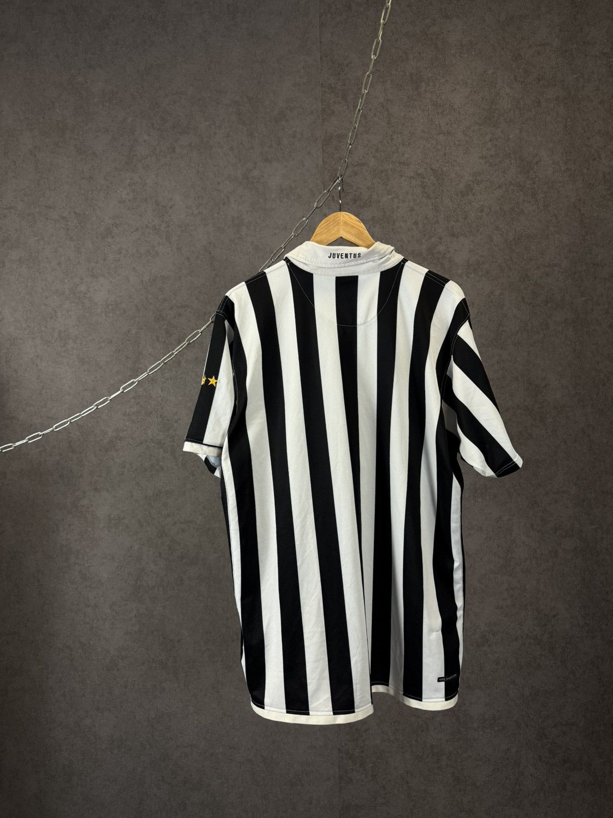 Nike FC Juventus vintage Nike soccer jersey Size US XL / EU 56 / 4 - 7 Thumbnail