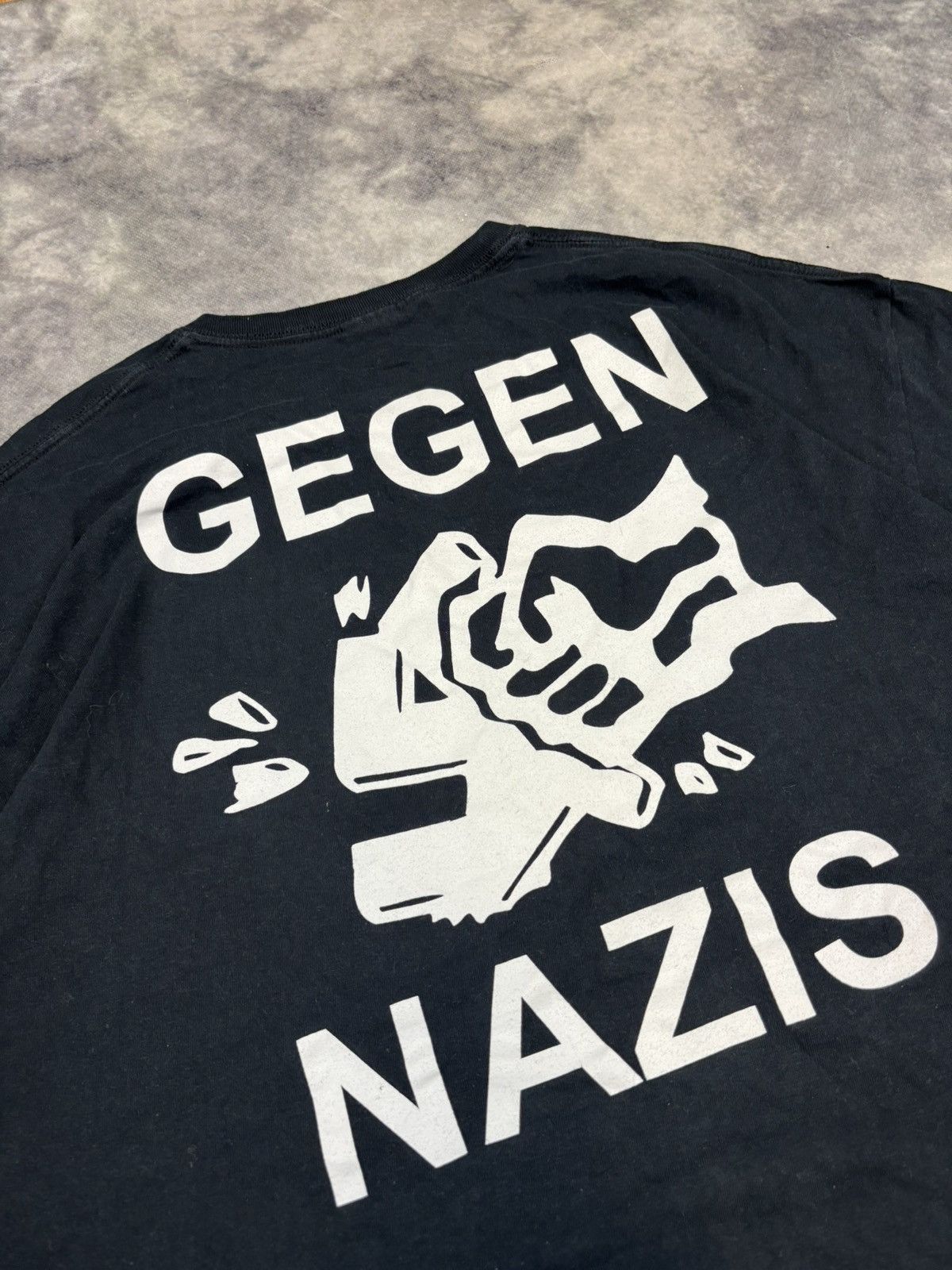 Other Gegen Nazis Graphic t shirt history Avantgarde y2k 90s art Size US XXL / EU 58 / 5 - 2 Thumbnail