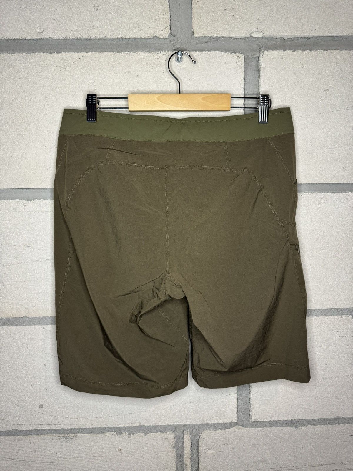 Lefroy short men's online