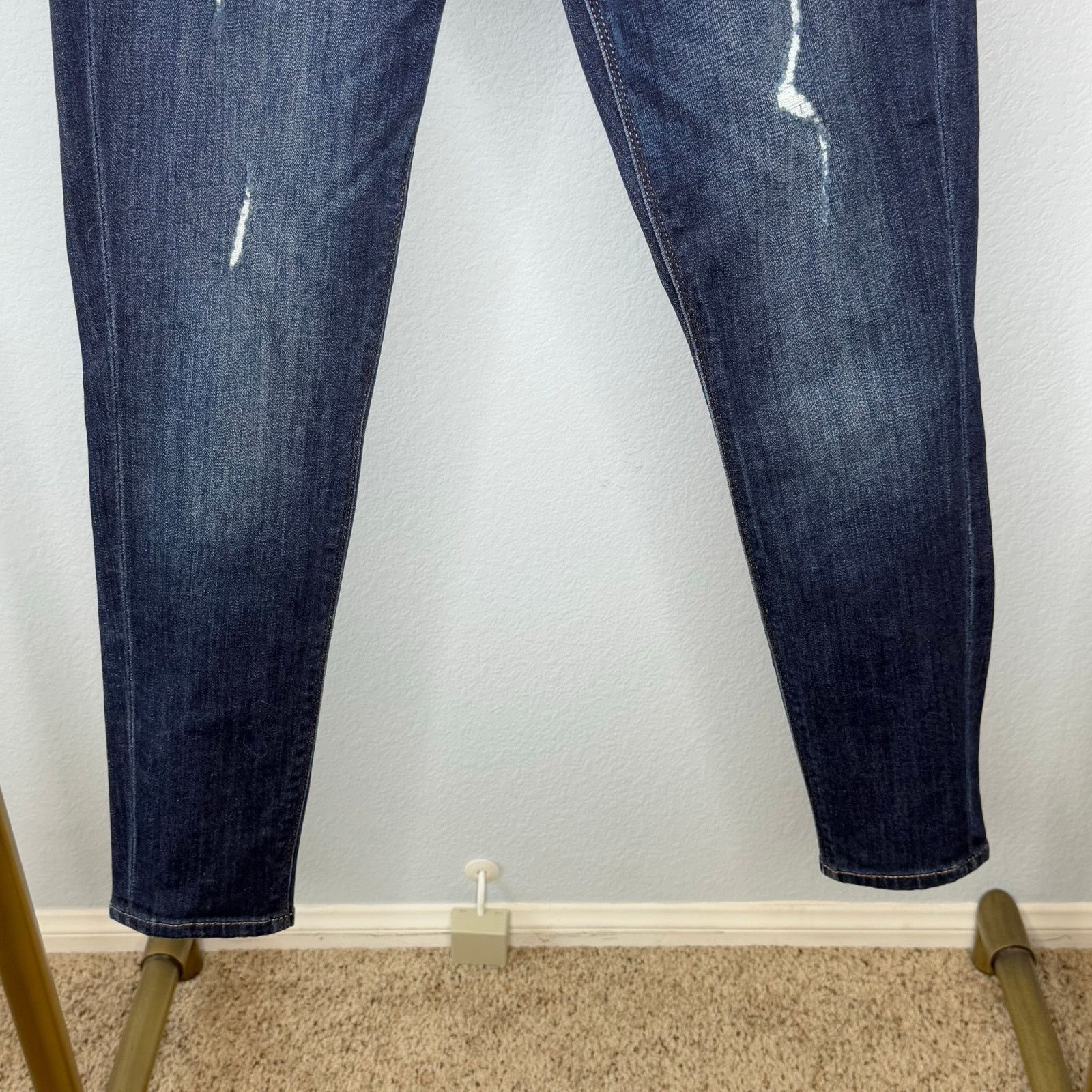 Express Express Women's Size 2 Short Jegging Jeans Size 26" / US 2 / IT 38 - 5 Thumbnail
