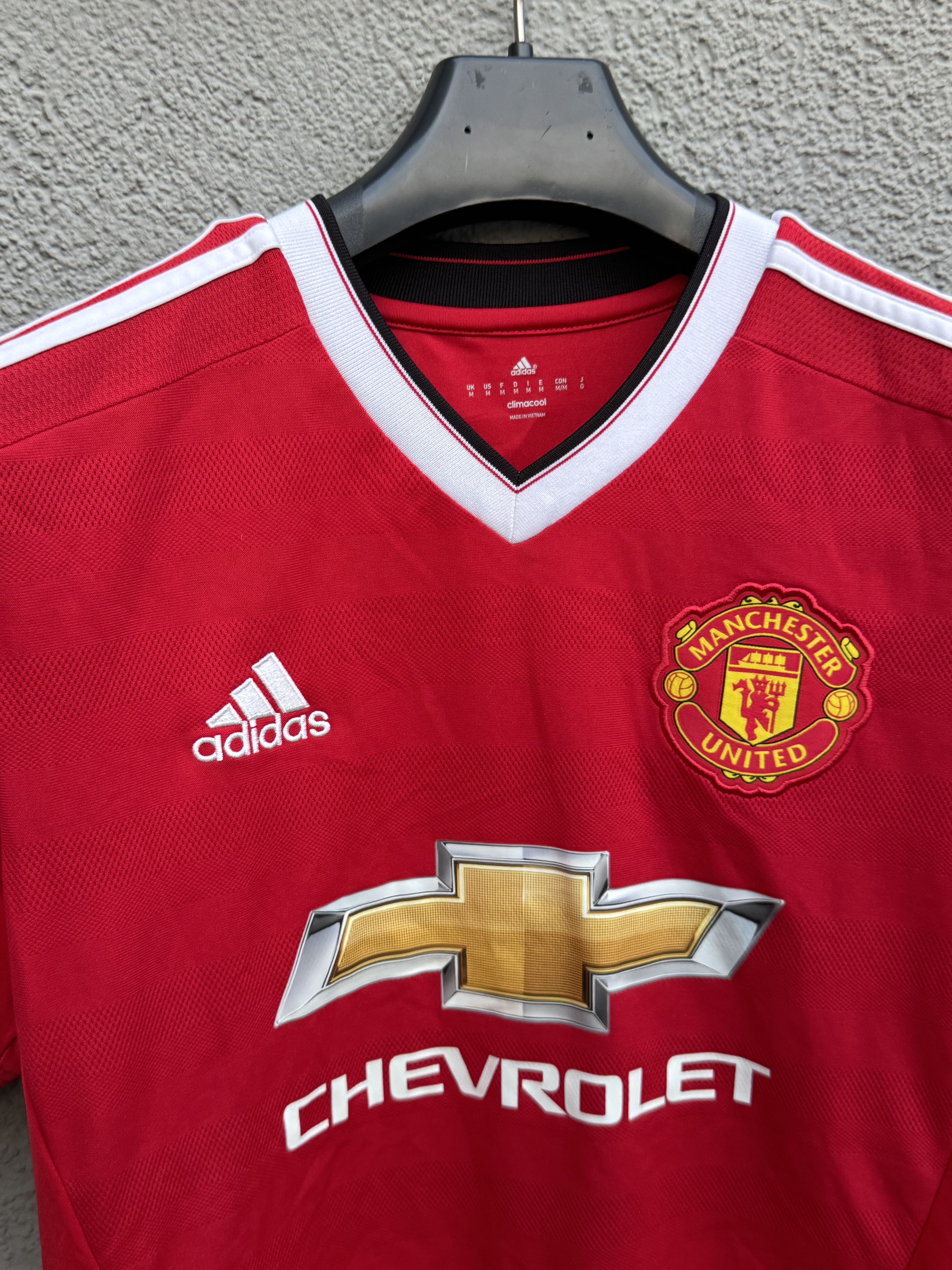 Adidas Manchester United #9 Martial Jersey 2015/16 Soccer Size US M / EU 48-50 / 2 - 5 Thumbnail