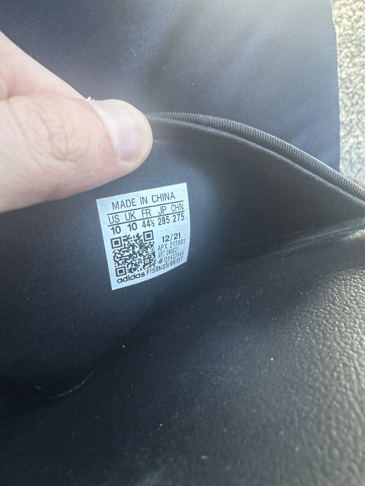 Y-3 Adidas Y-3 Slide Size US 11.5 / EU 44-45 - 3 Thumbnail
