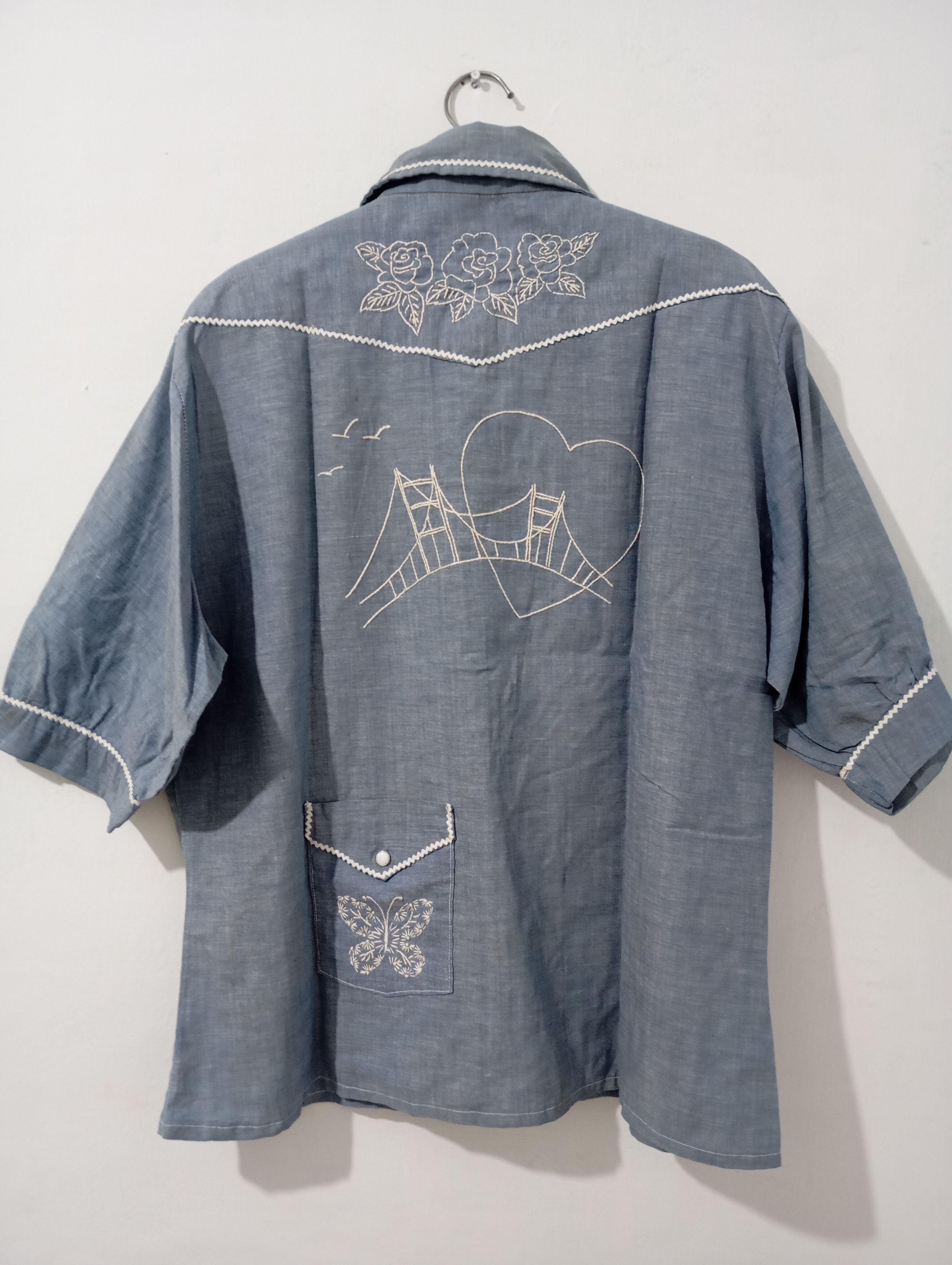 Vintage Vintage Work Shirts Embroidered Made in USA Size M / US 6-8 / IT 42-44 - 1 Thumbnail