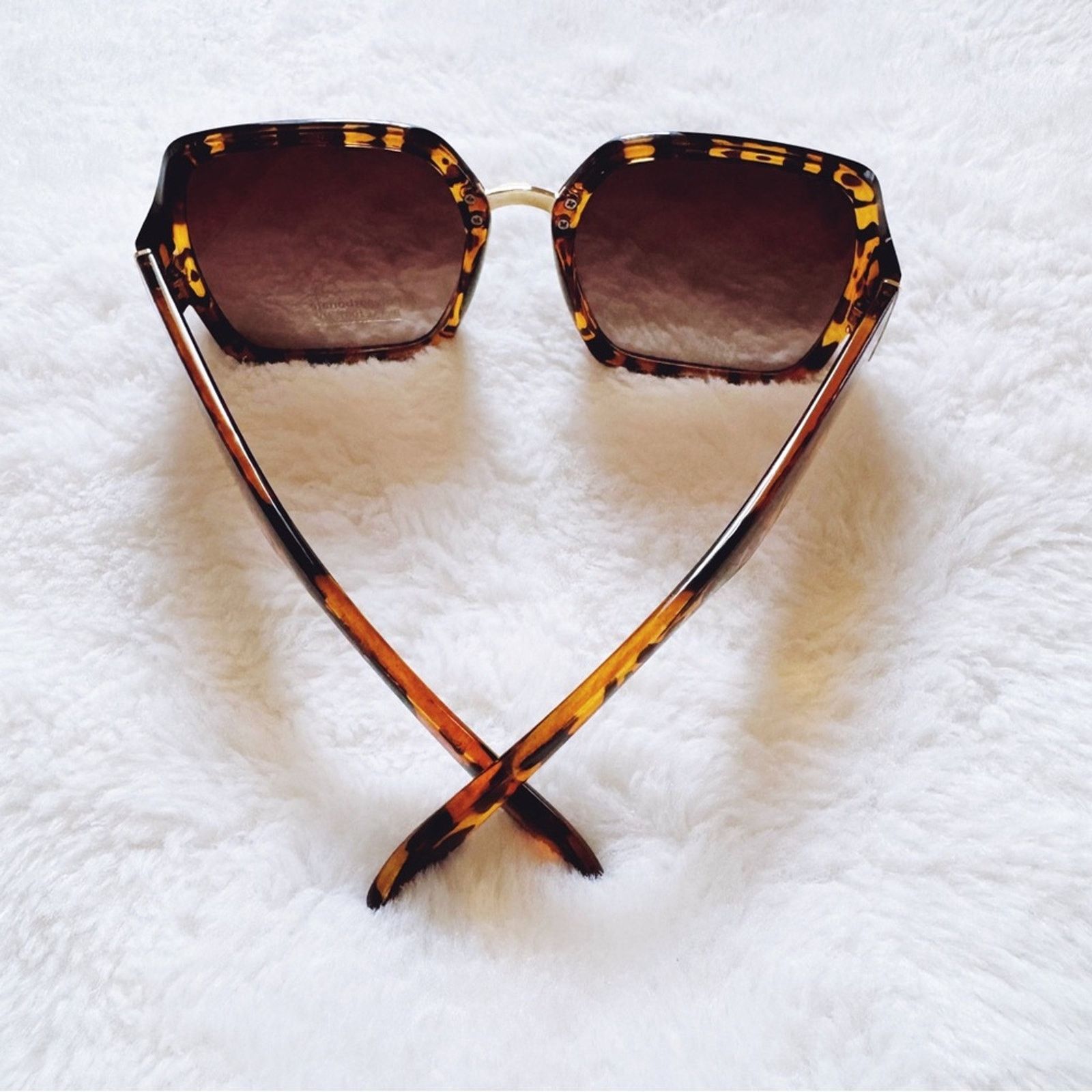 Other Layla Tortoise Brown Sleek Square Sunglasses Size ONE SIZE - 11 Thumbnail