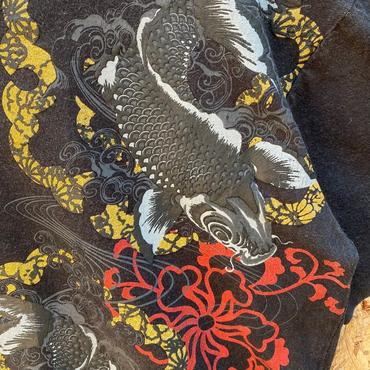 Japanese Brand Vintage Fish Koi Japanese Brand Tshirt Size US L / EU 52-54 / 3 - 3 Thumbnail