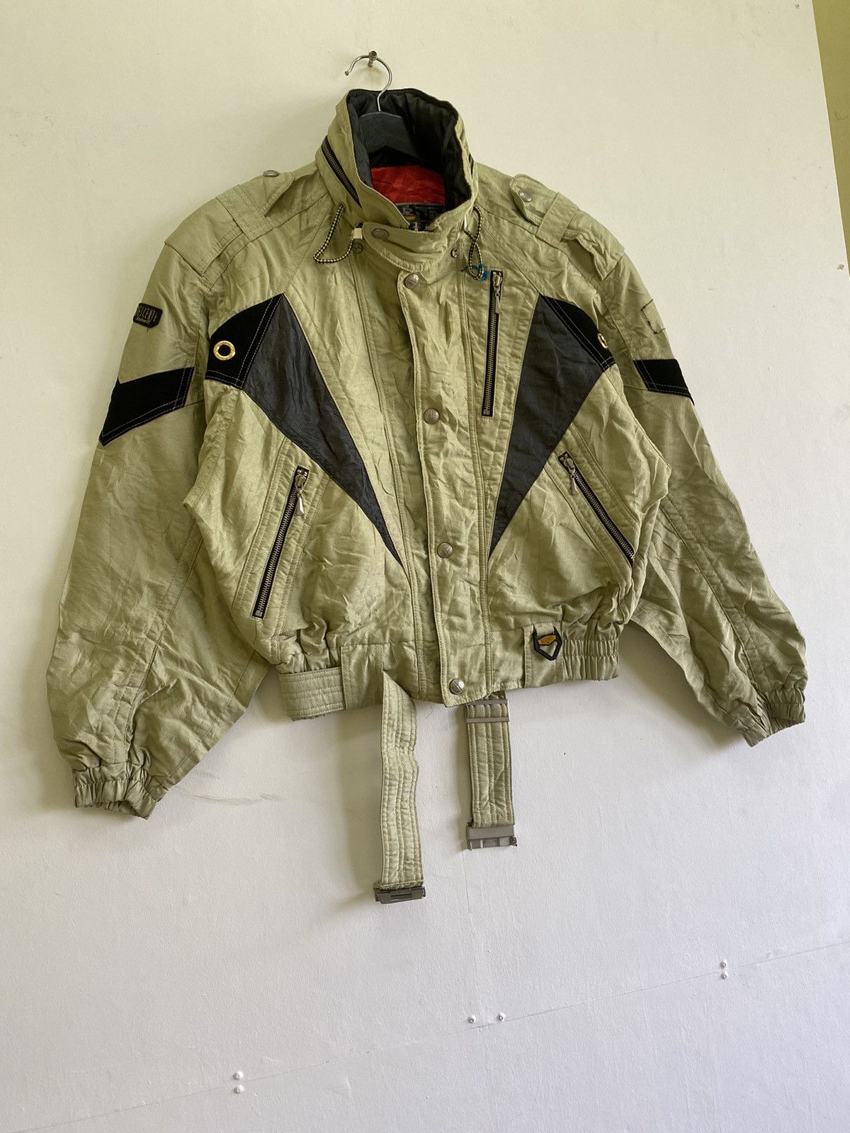 Descente VINTAGE DESCENTE HIGH PERFORMANCE CUBIC JACKET Size US S / EU 44-46 / 1 - 5 Thumbnail