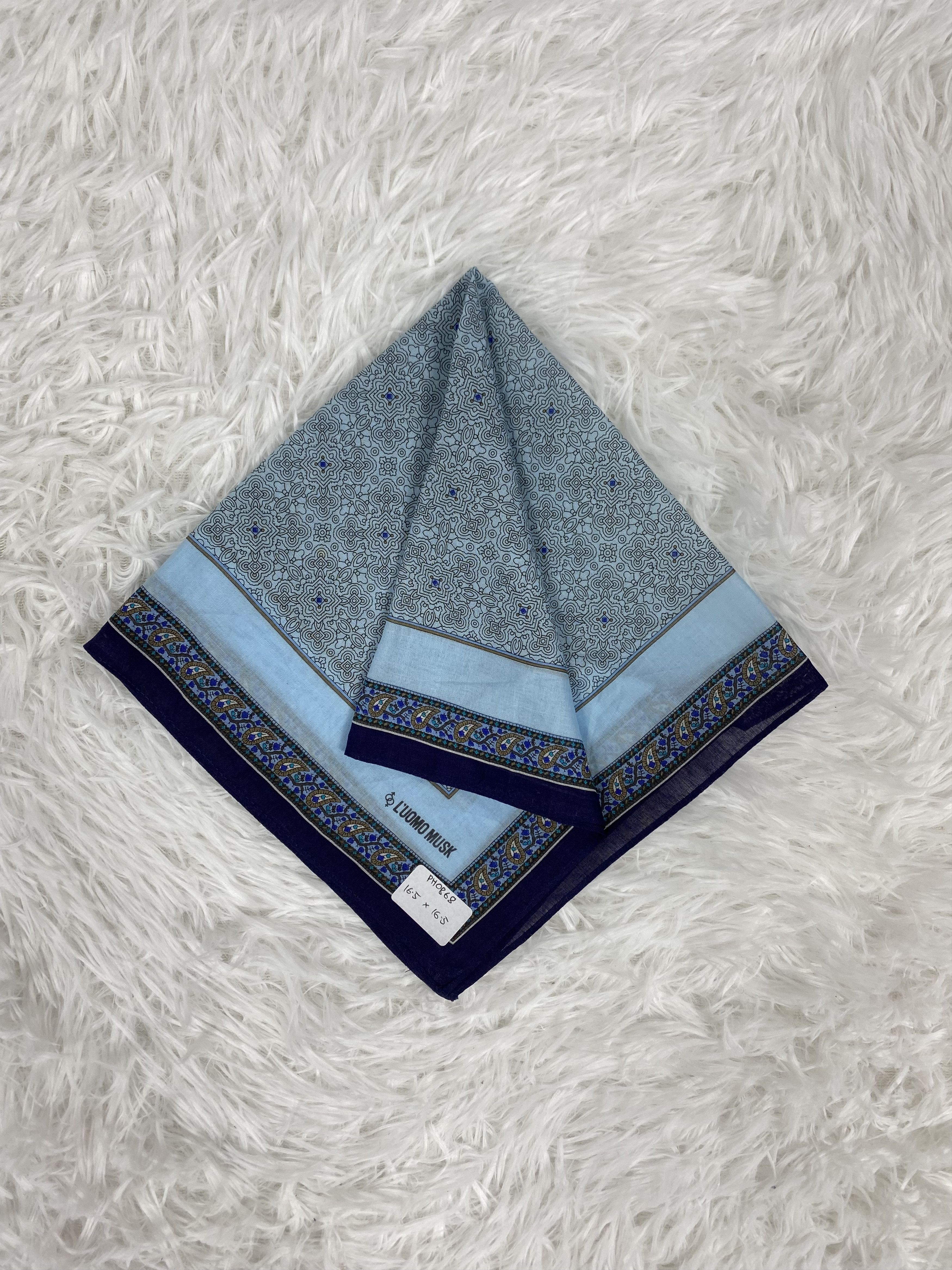 Vintage Vintage L'oumo Musk Handkerchief Neckerchief PH0868 Size ONE SIZE - 1 Thumbnail