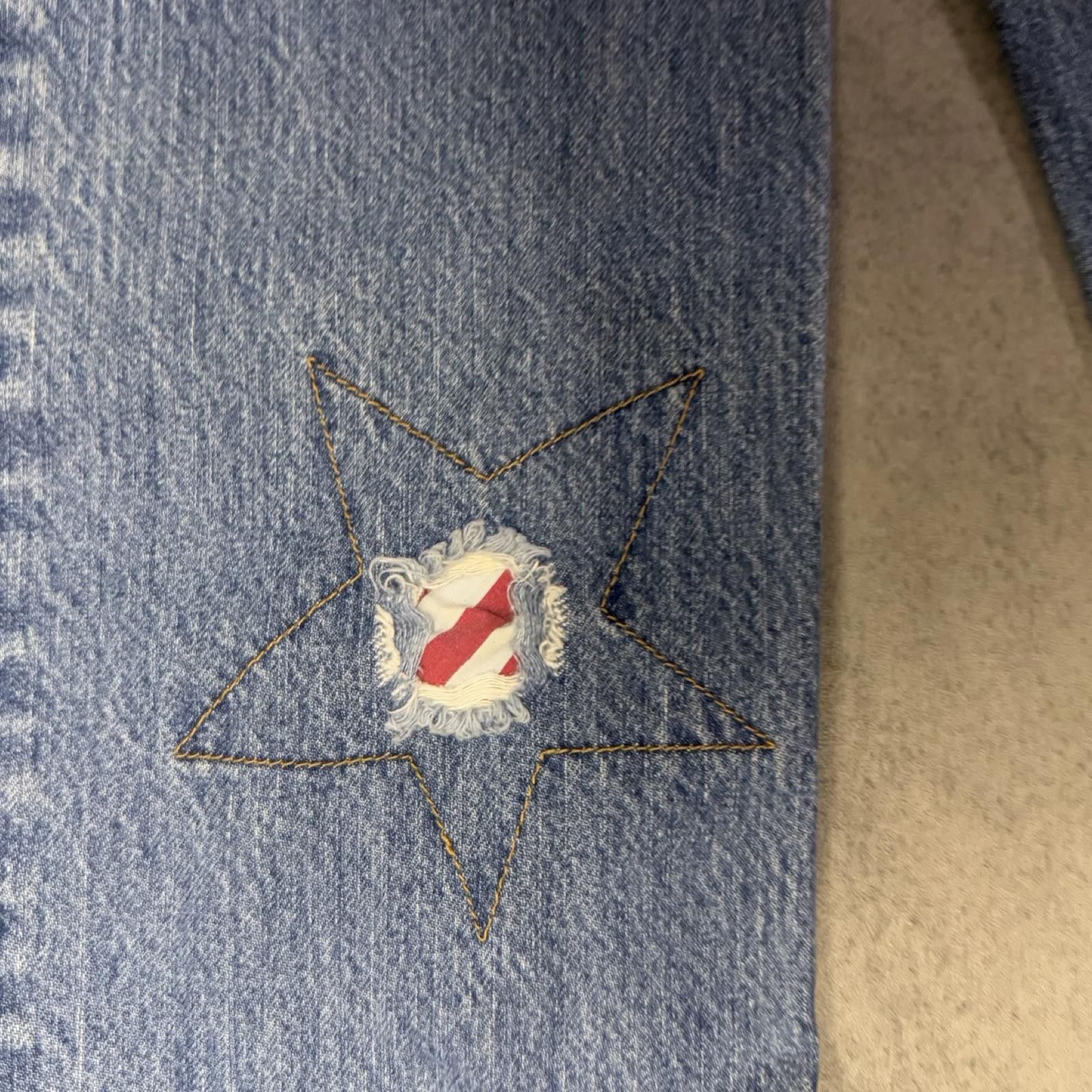 Tommy Hilfiger Tommy Hilfiger Jeans — 3 — Size 27" / US 4 / IT 40 - 6 Thumbnail