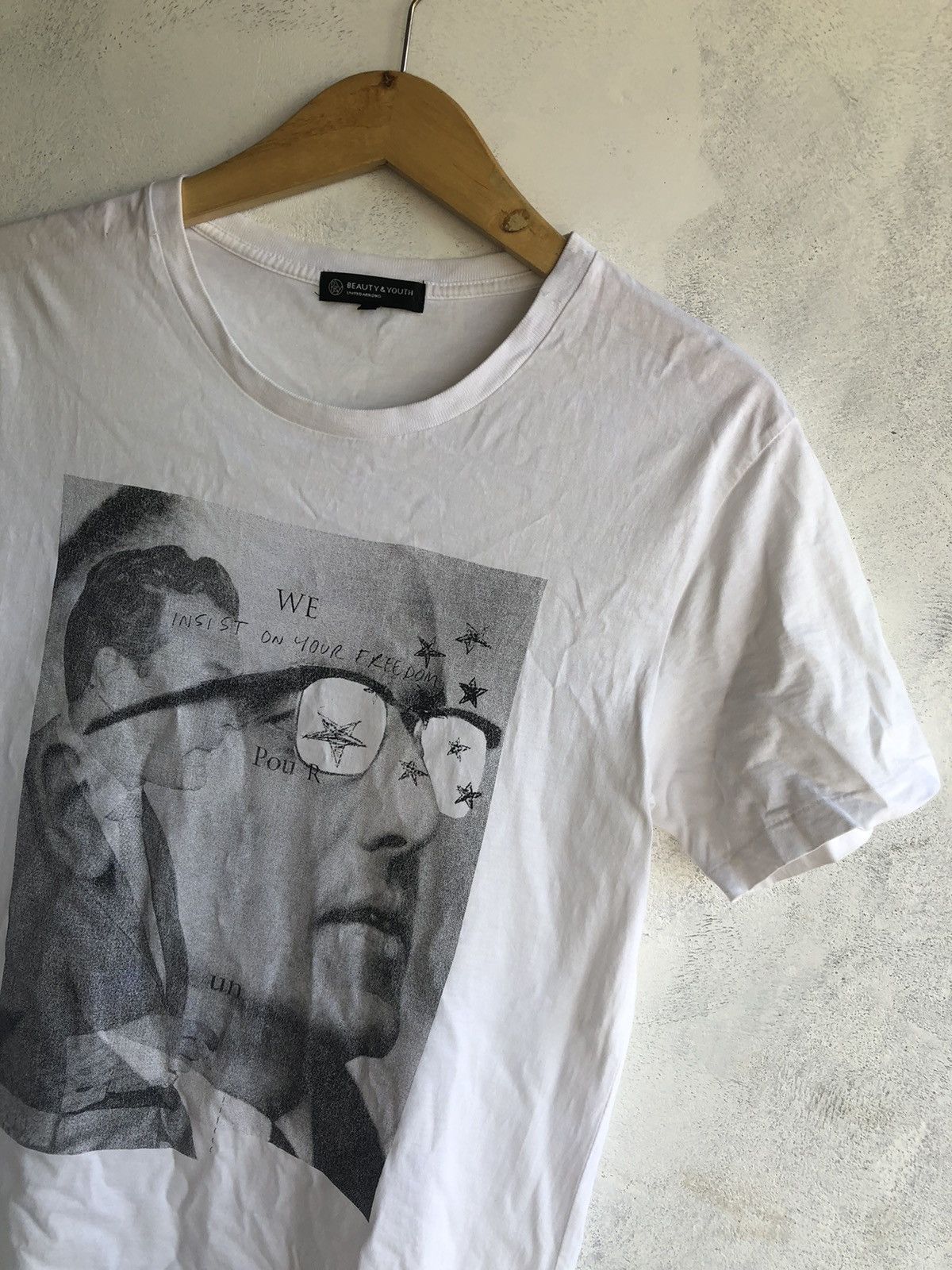Hysteric Glamour WE INSIST ON YOUR FREEDOM BEAUTY & YOUTH ARTWORK Size US M / EU 48-50 / 2 - 3 Thumbnail