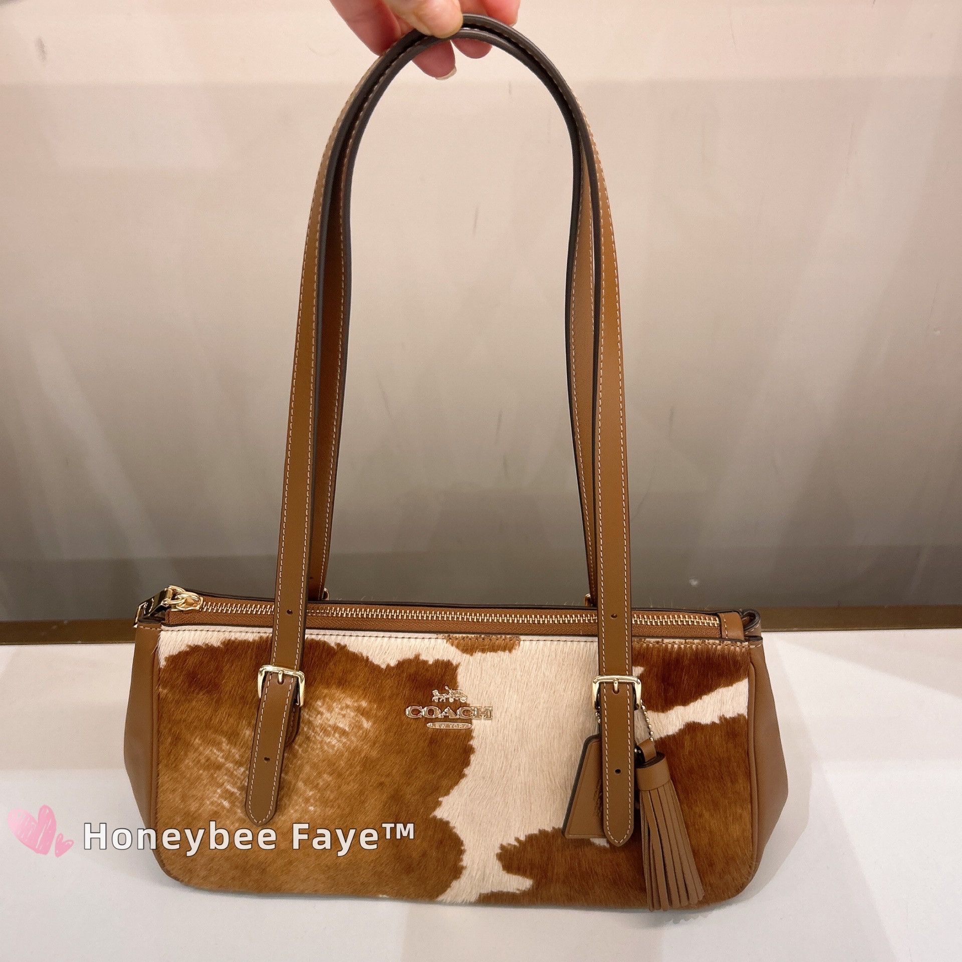 Coach Asher Shoulder Bag In Haircalf With Cow Print CDW46 Size ONE SIZE - 3 Thumbnail