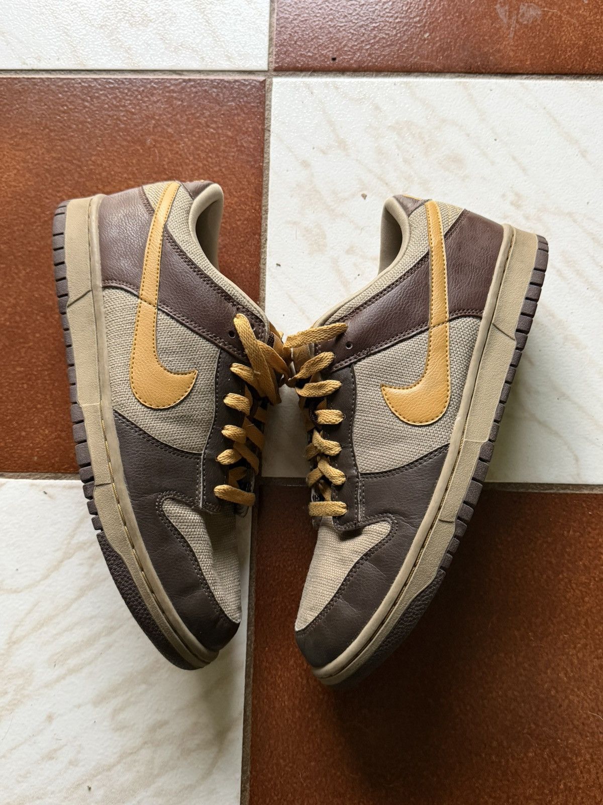 Nike SB Dunk Low 6.0 Dark Brown Tan Size US 10.5 / EU 43-44 - 1 Thumbnail