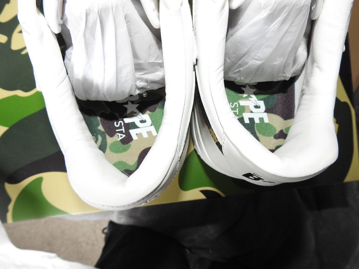 Bape BAPE STA Low White / Green ABC Camo (2024) Size US 10 / EU 43 - 7 Thumbnail