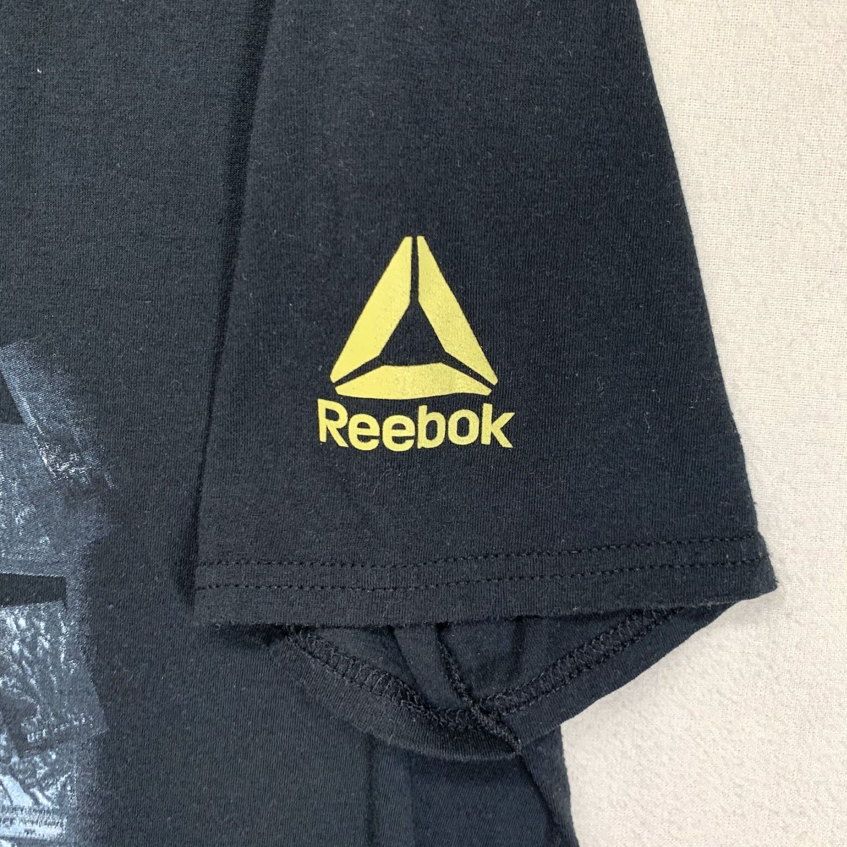 Reebok Men’s T Shirt UFC 25 Lots Of Fighters Graphic Reebok Size Medium Thin Black Size US M / EU 48-50 / 2 - 3 Thumbnail
