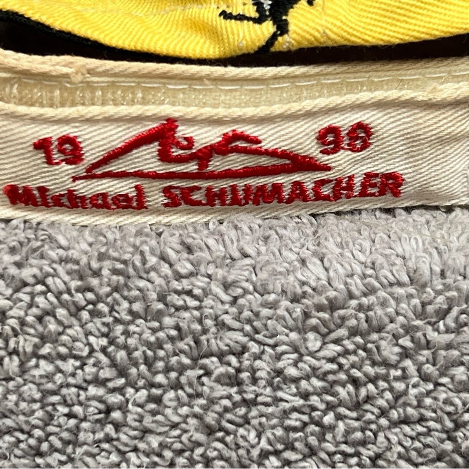 Vintage Michael Schumacher 1998 DVAG Ferrari F1 Racing Vintage Hat Size ONE SIZE - 7 Thumbnail