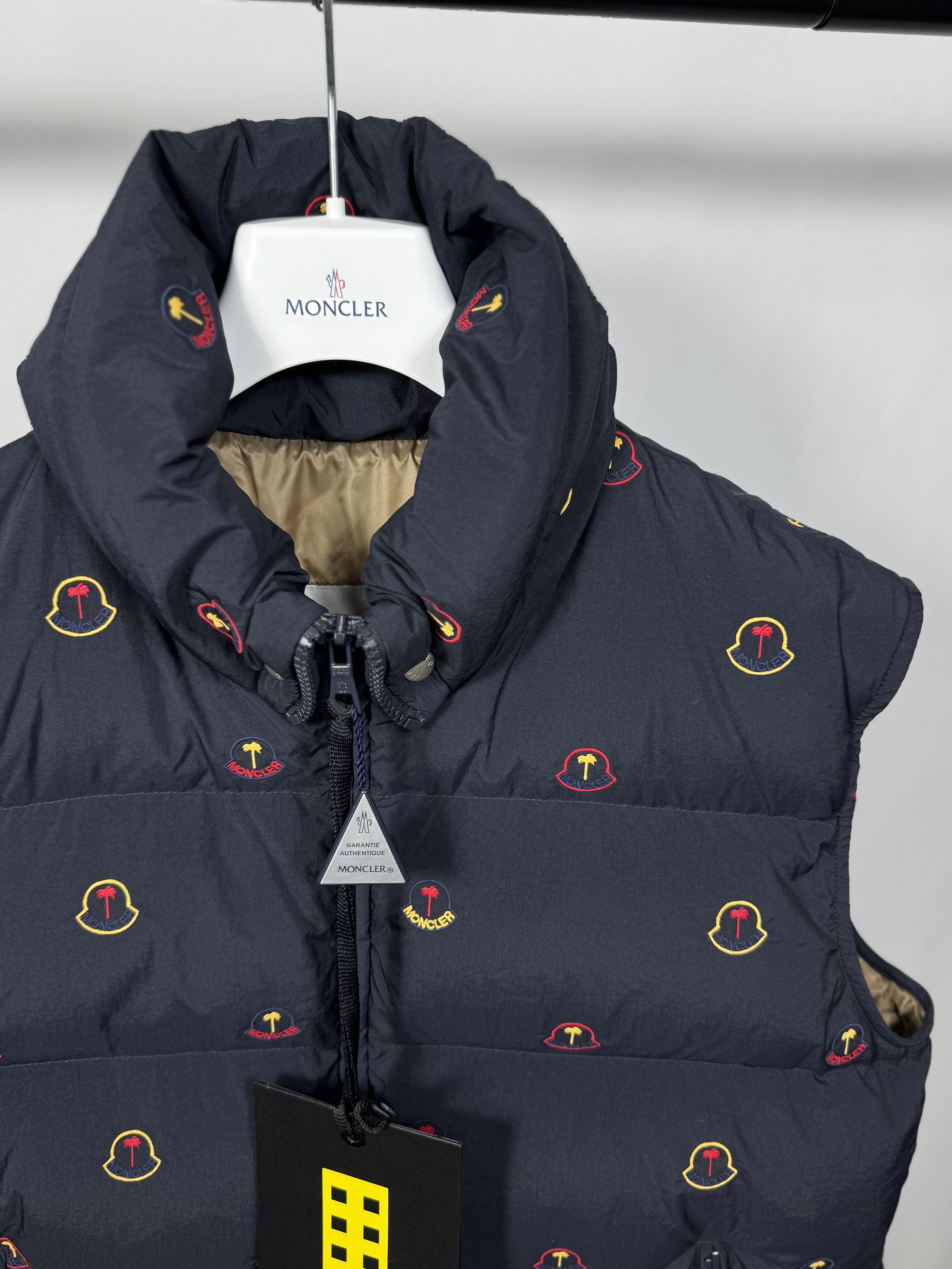 Moncler Moncler Genius Henon Gilet Size US L / EU 52-54 / 3 - 2 Thumbnail