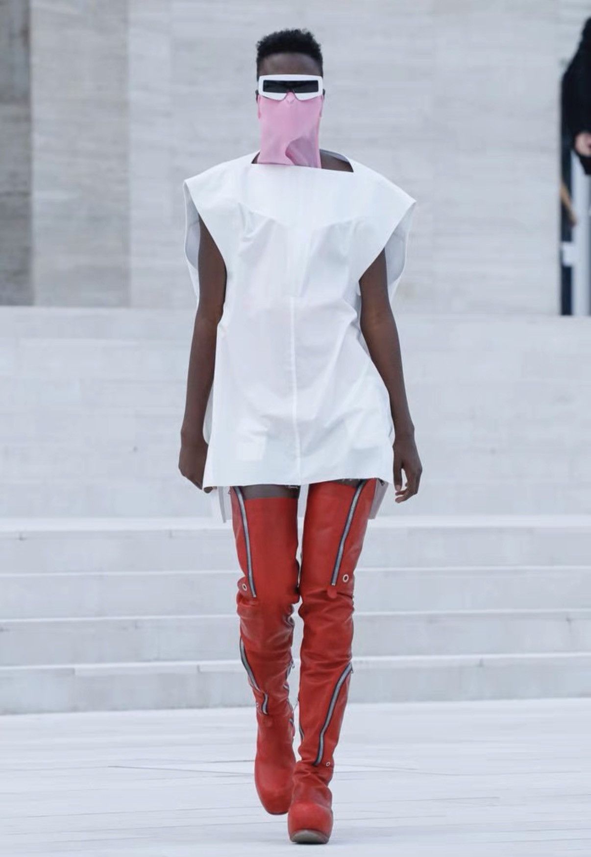 Rick Owens Rick Owens 21SS Runway Structured Vest Size M / US 6-8 / IT 42-44 - 6 Thumbnail