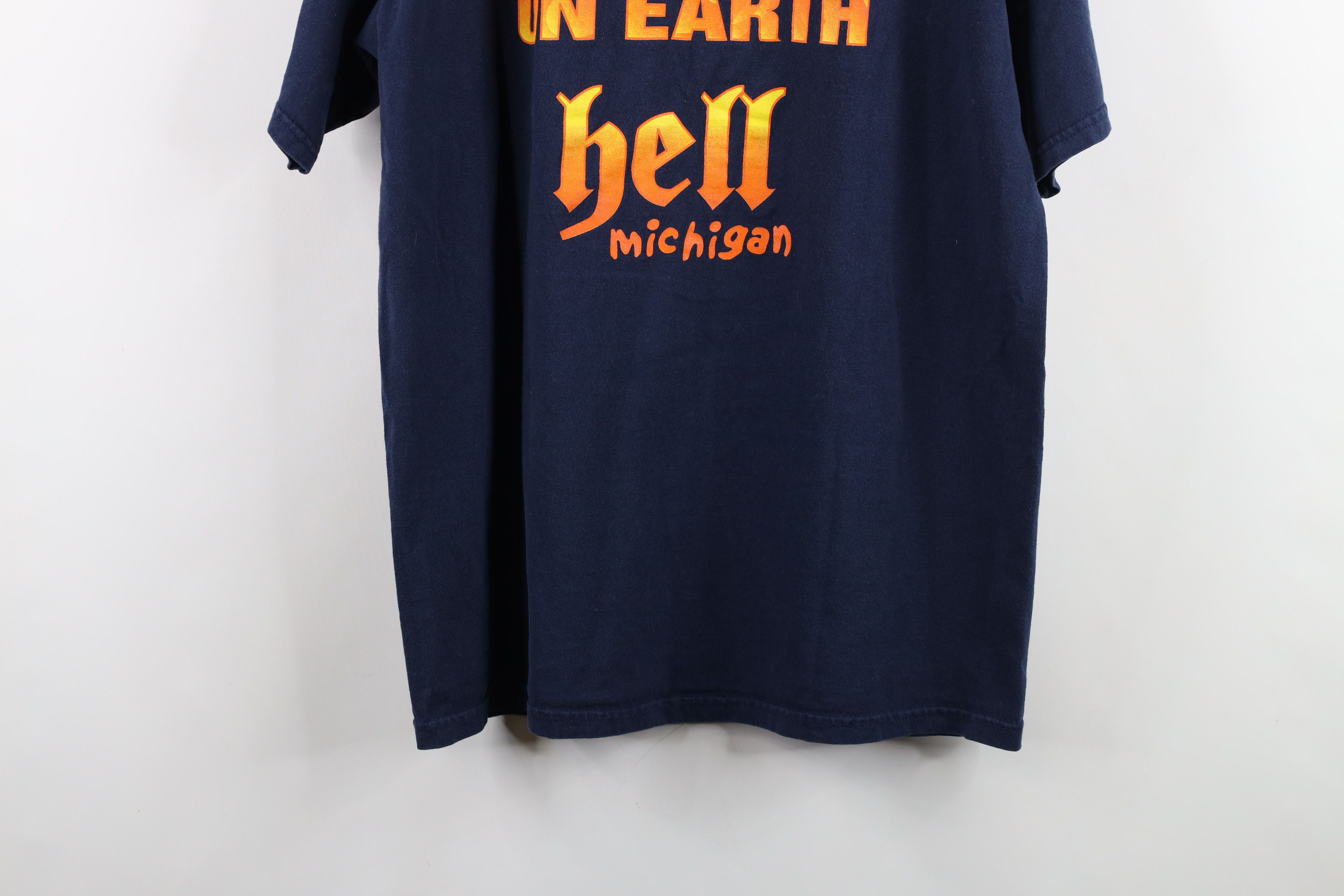 Vintage Vintage Y2K Streetwear Spell Out Hell Michigan T-Shirt Blue Size US L / EU 52-54 / 3 - 13 Thumbnail