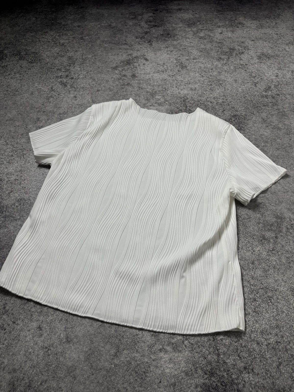 Pleats Please Issey Miyake 🔥90's Issey Miyake Pleats Please Vibe Japan Boxy Tee Size US S / EU 44-46 / 1 - 9 Thumbnail