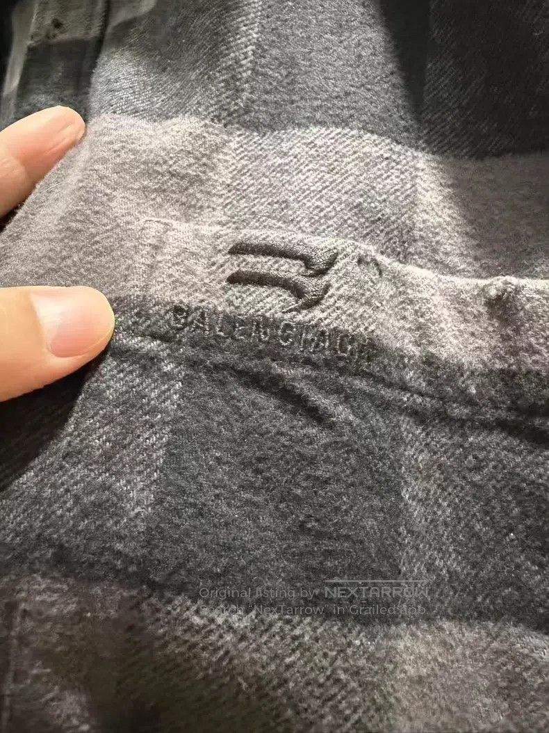 Balenciaga Balenciaga Black Grey Plaid Embroidered Logo Fringe Distre Size US M / EU 48-50 / 2 - 3 Thumbnail