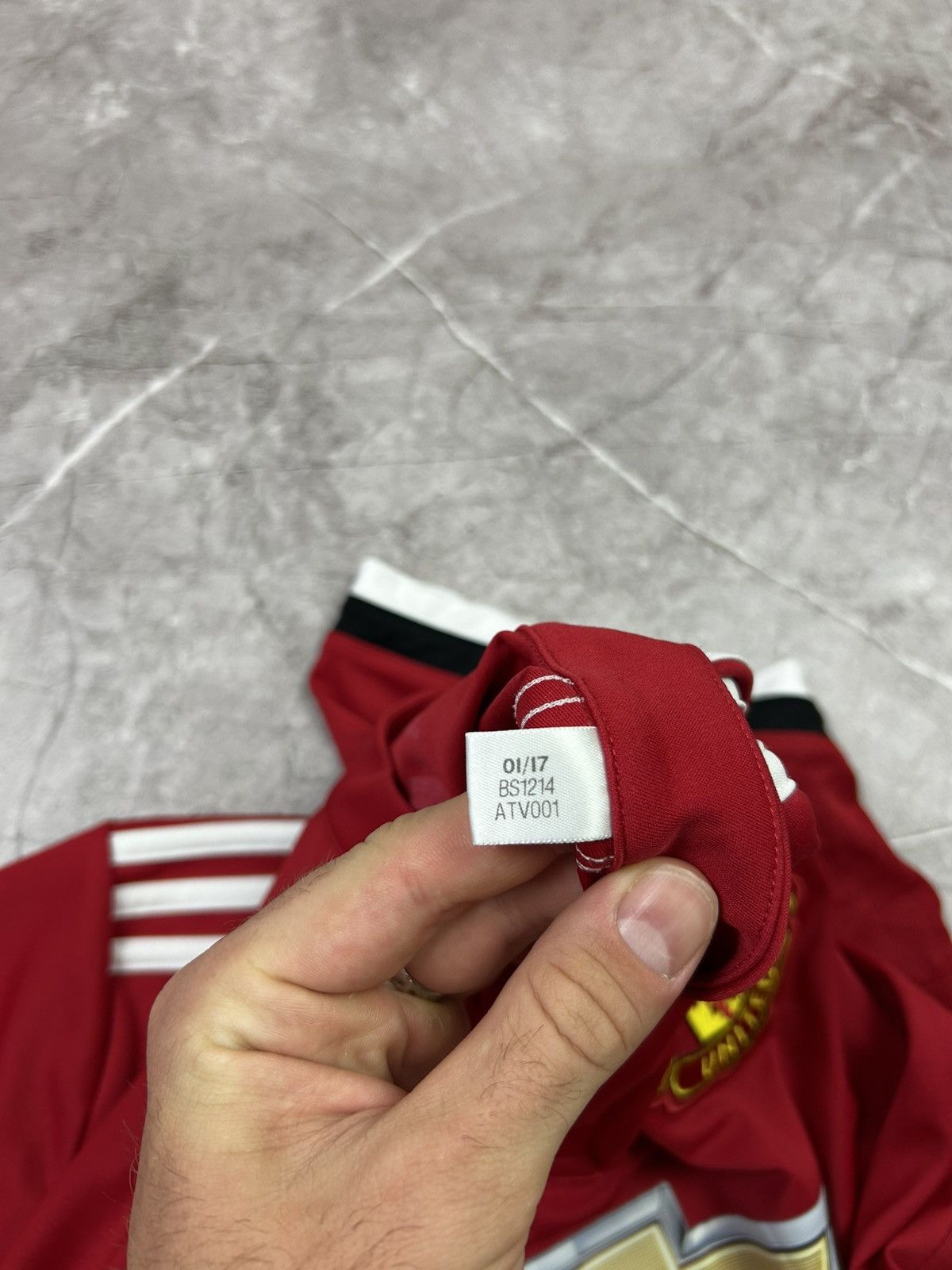 Adidas ADIDAS MANCHESTER UNITED 2018 LUKAKU FOOTBALL SOCCER JERSEY Size US XL / EU 56 / 4 - 8 Thumbnail