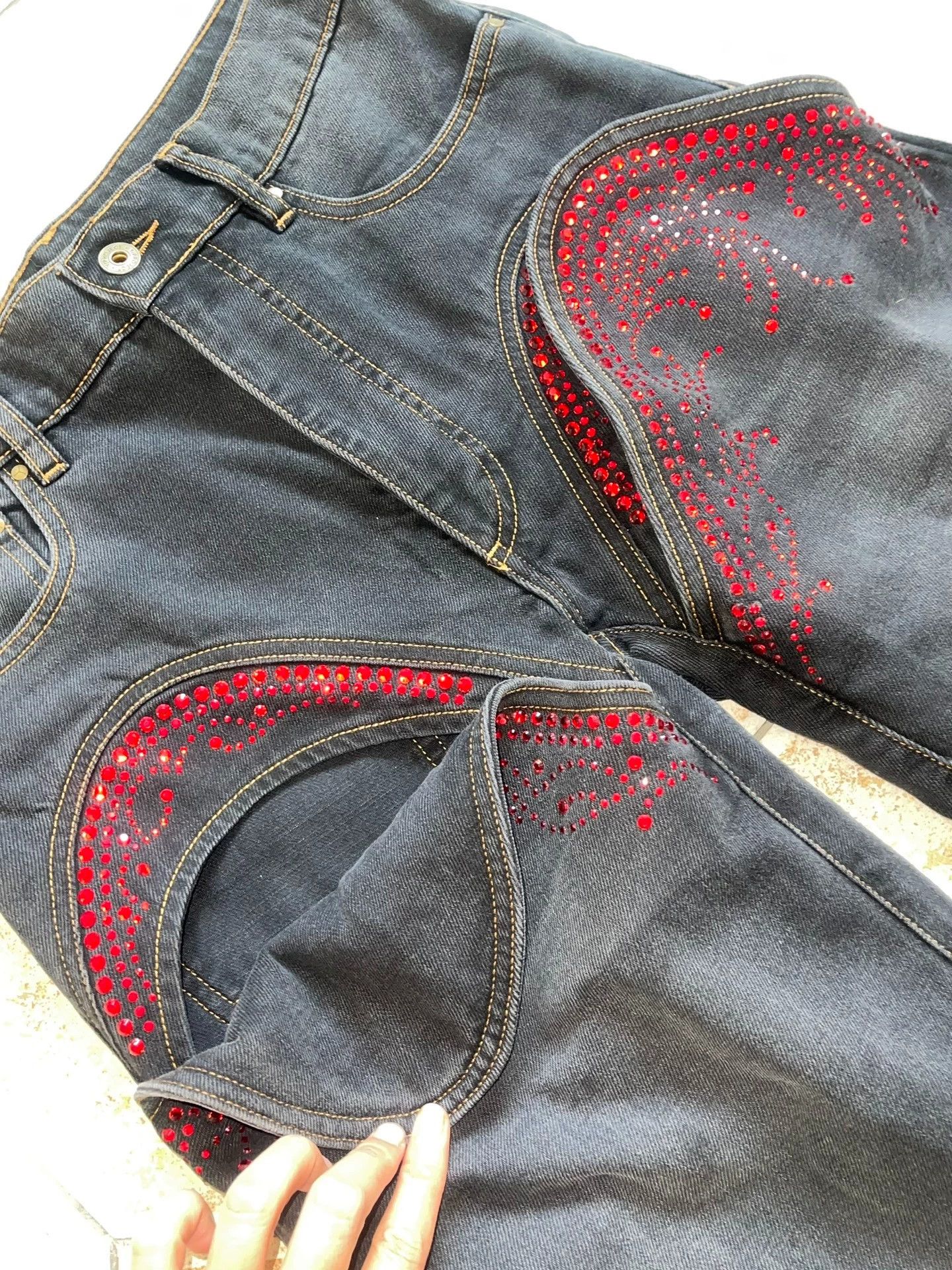 Y/Project Y/Project Red Crystal Distressed Cutout Tapered Jeans 26 Size 26" / US 2 / IT 38 - 2 Thumbnail